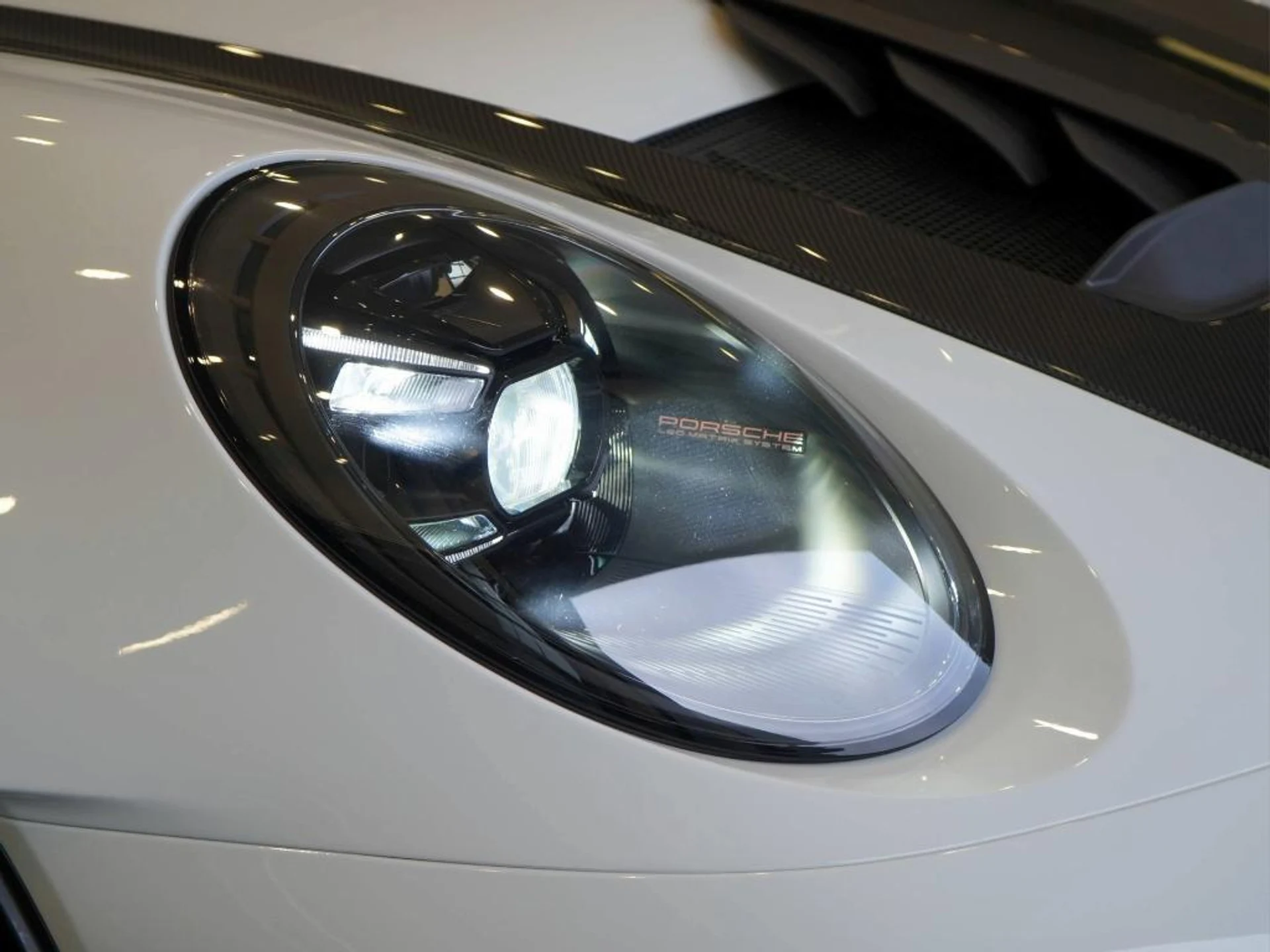 mph010_2411828943_q6_C_Prp_Bx_i2k_Yfg3_JUIO_Nc_Y_Hv_Ng_d894847492