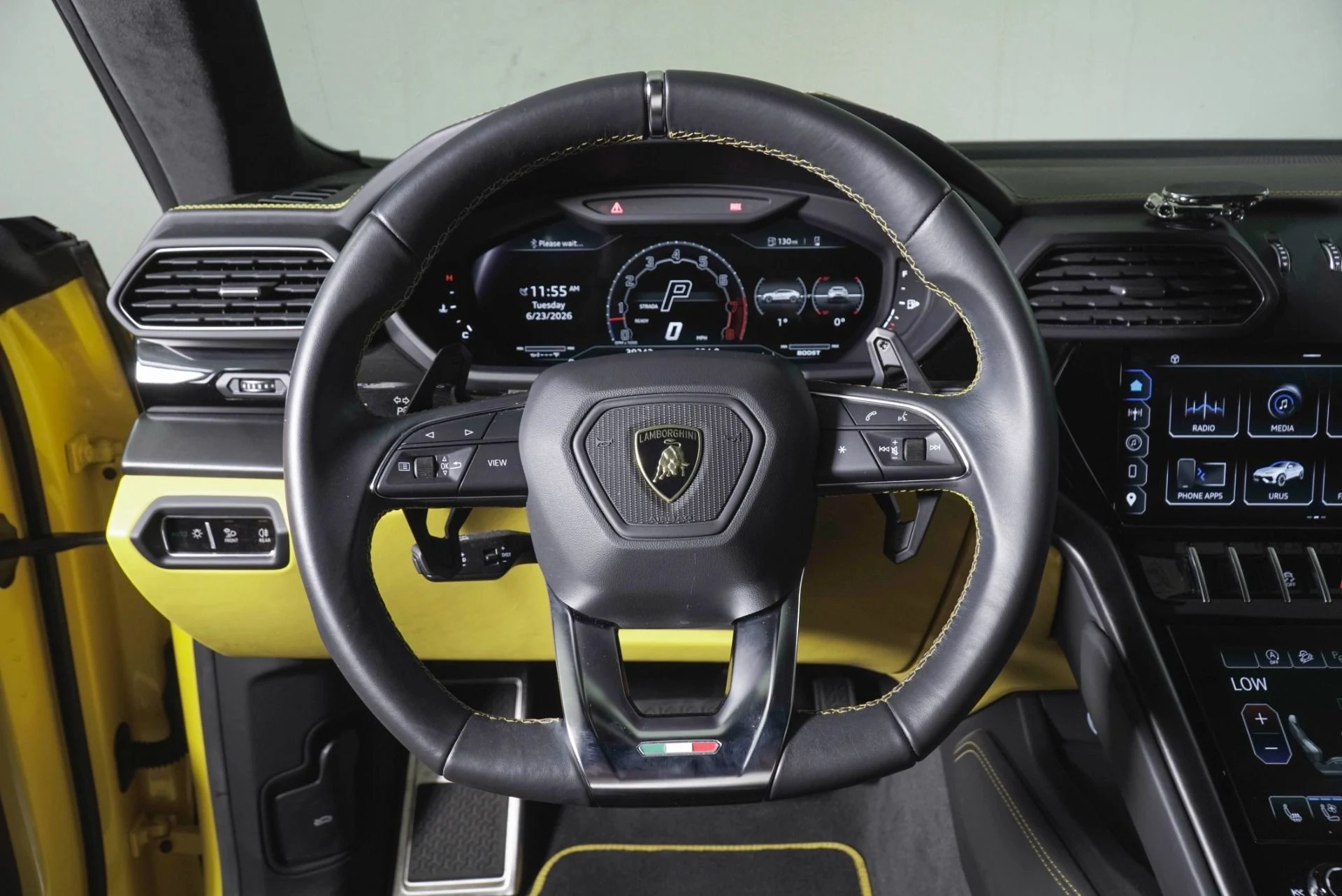 mph010_2415054676_Used_2023_Lamborghini_Urus_S_1782321107_32e2a96933