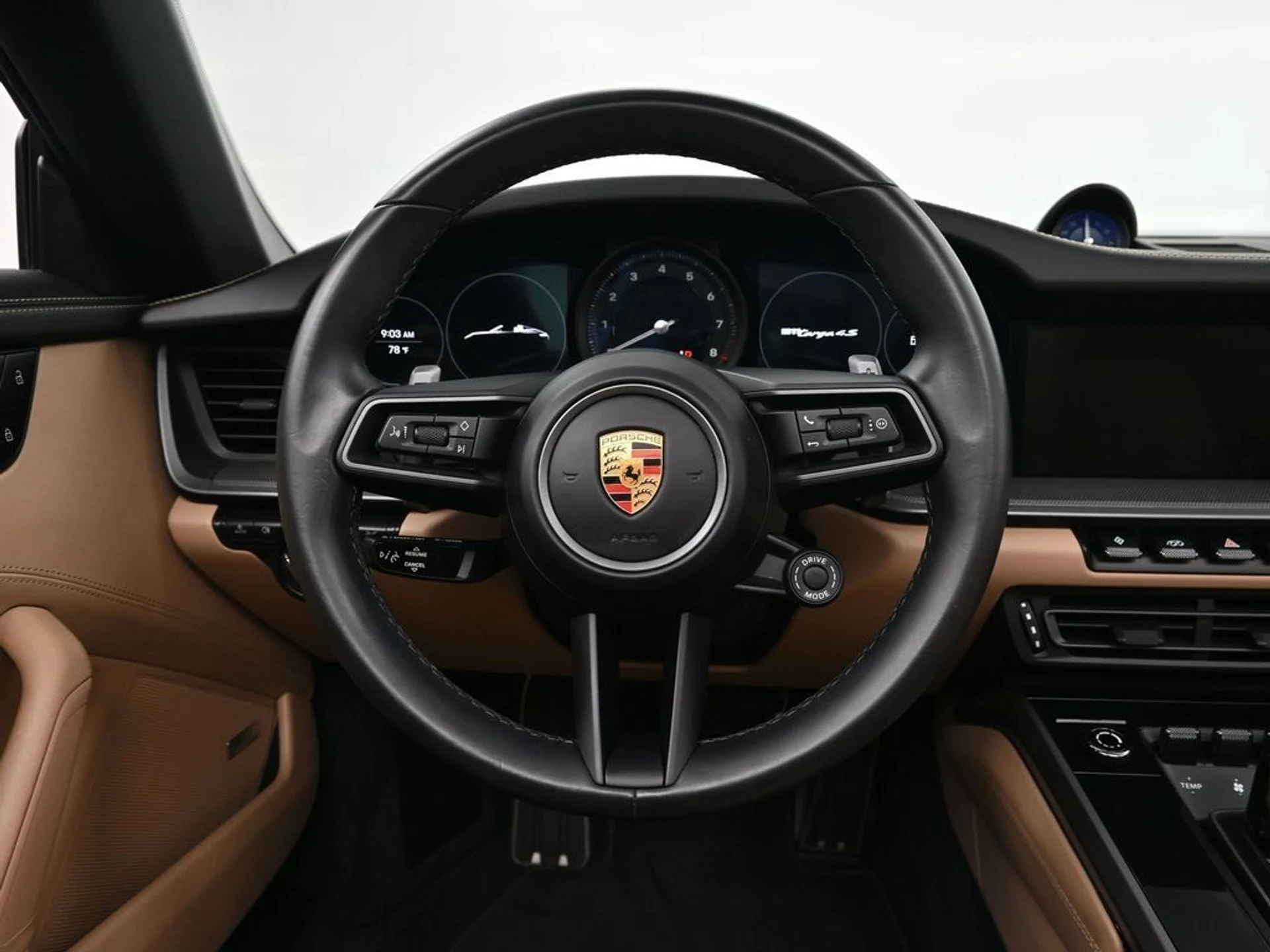 mph010_2415860433_b4a59dc0b4514d47d395a87917f14ebcx_e2b5a36468