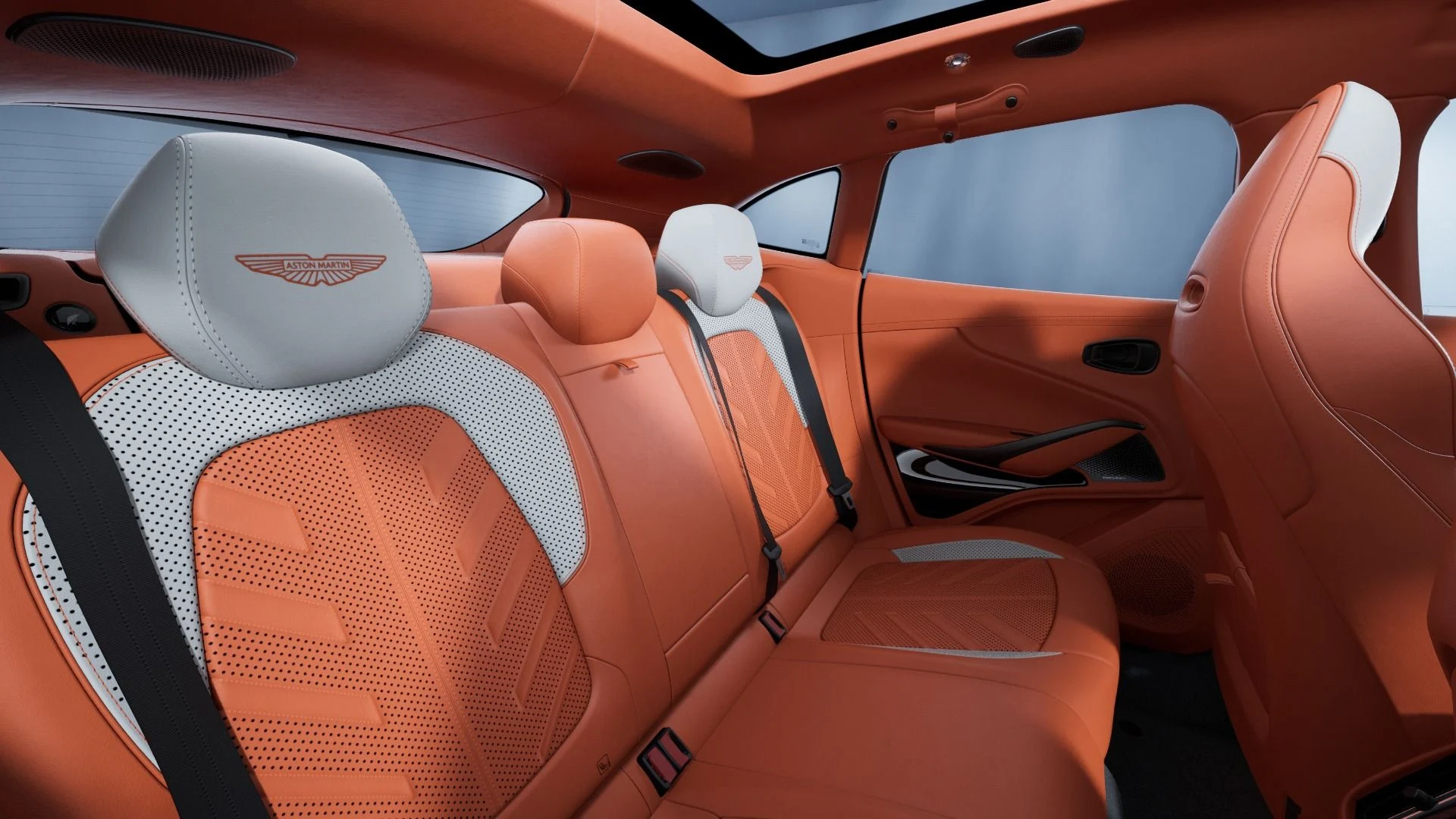 mph010_2418157085_New_2026_Aston_Martin_DBX_S_1784298553_6b63f52e70