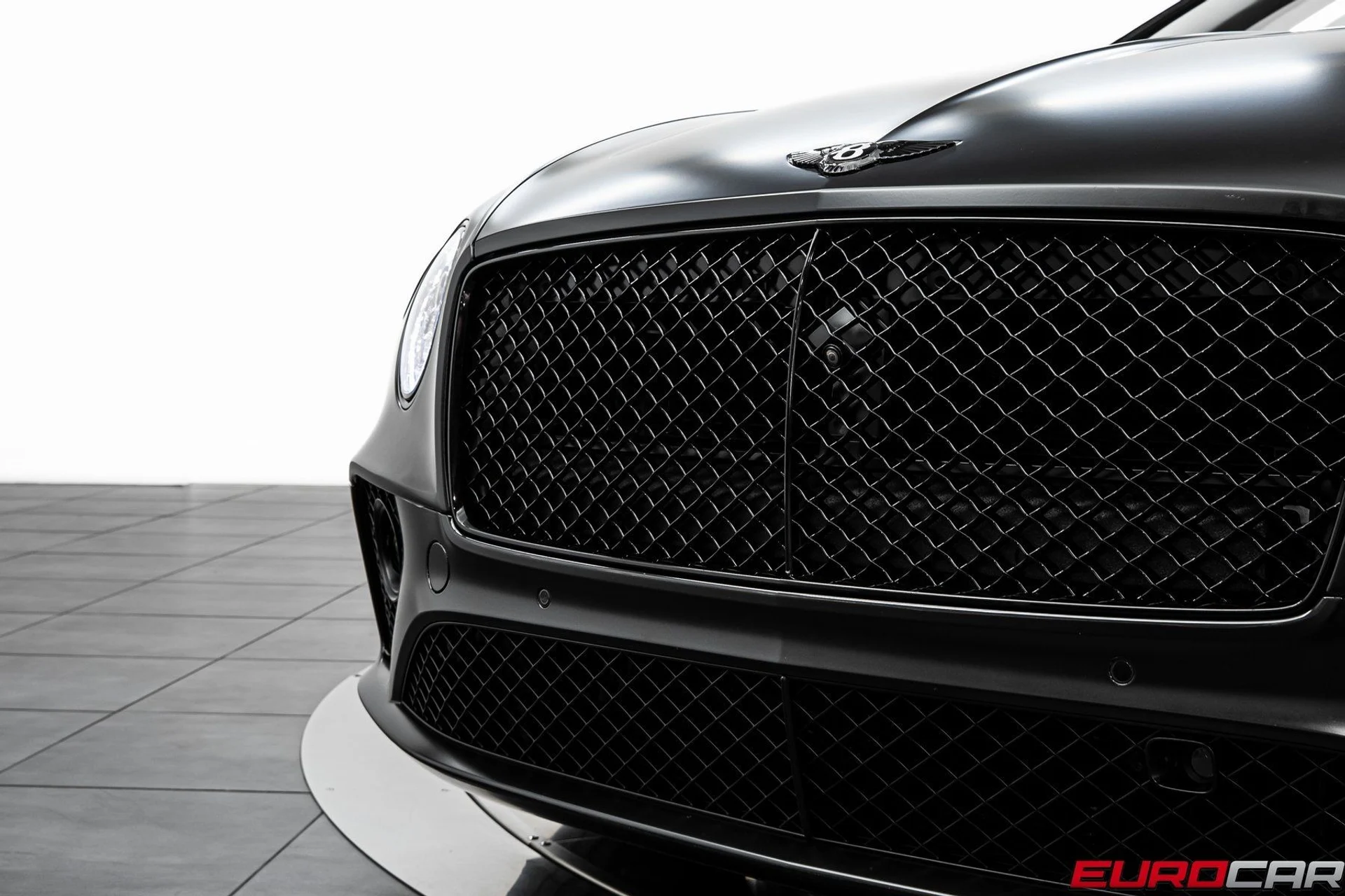 mph010_2418415752_image_11_1263fc4669