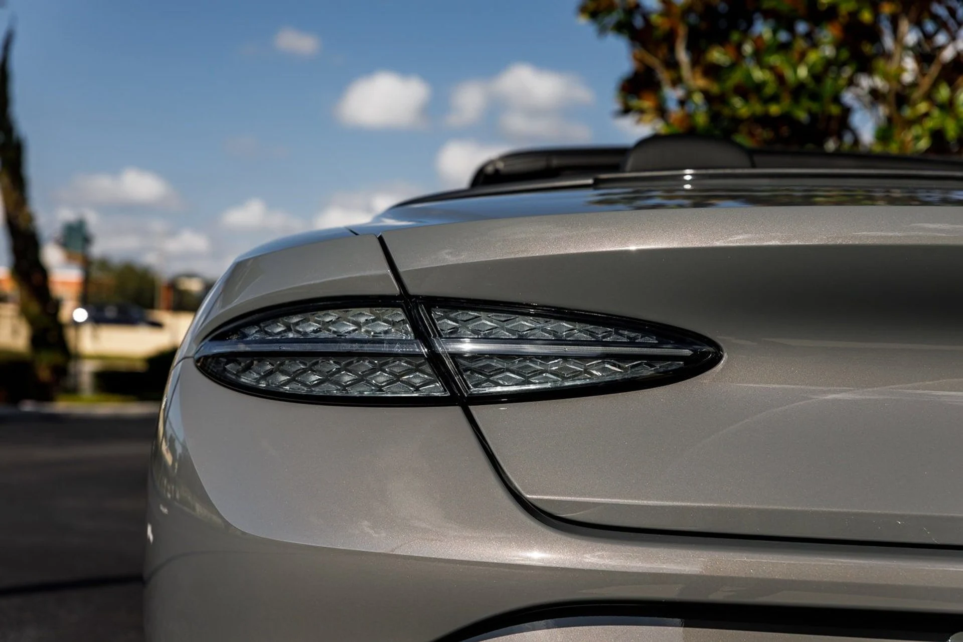 mph010_2421861405_9ef8dd6a7c0e5dc1131079cf4fe62246x_c844130bc8