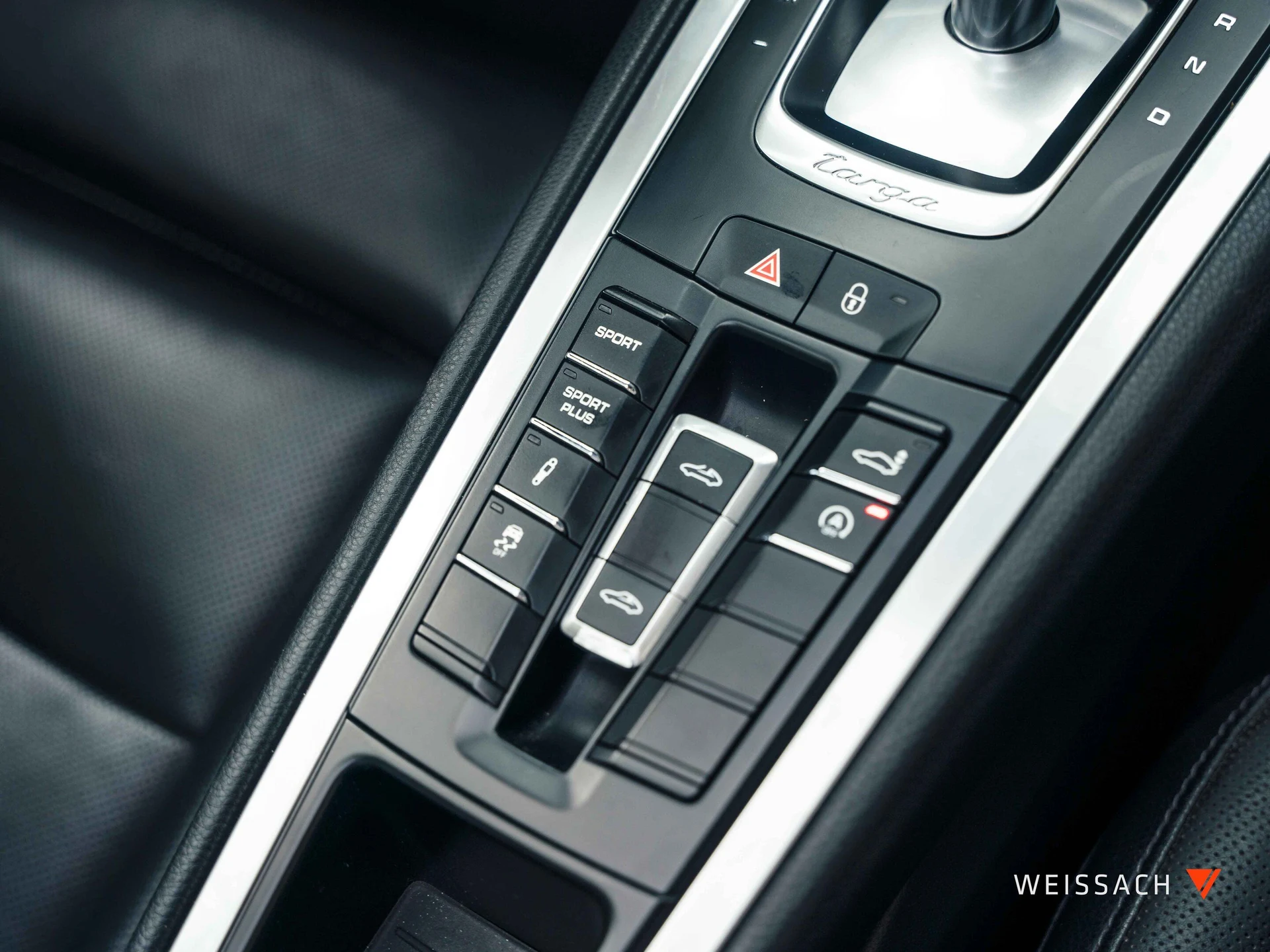 mph010_2426815985_db490283_64aa_418b_9257_9c1a90336715_5df124ad5a