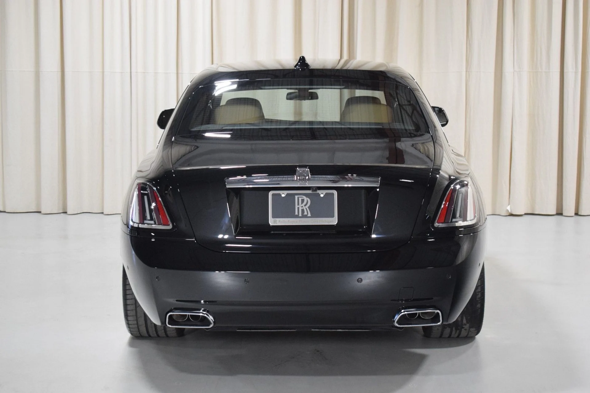 mph010_2432835215_082ef4c67fe229e227531f3ef4a7a25bx_842615b444