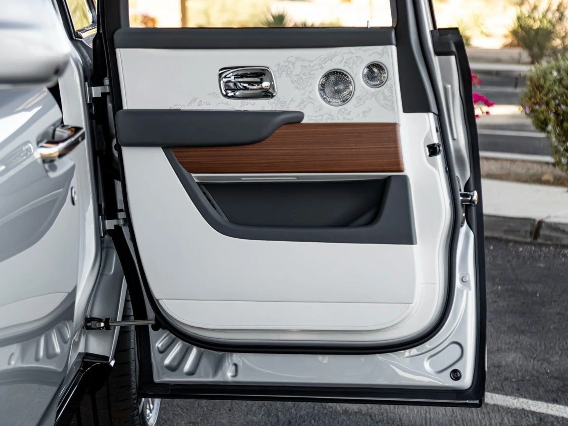 mph010_2436667679_11_fa7fbf9b44