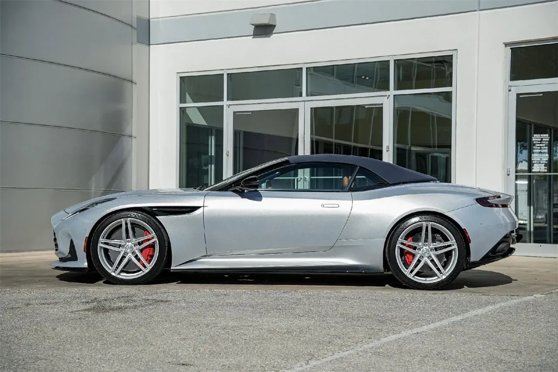 mph010_2439209123_20892de98249470b9603167235199983_8523b53d24