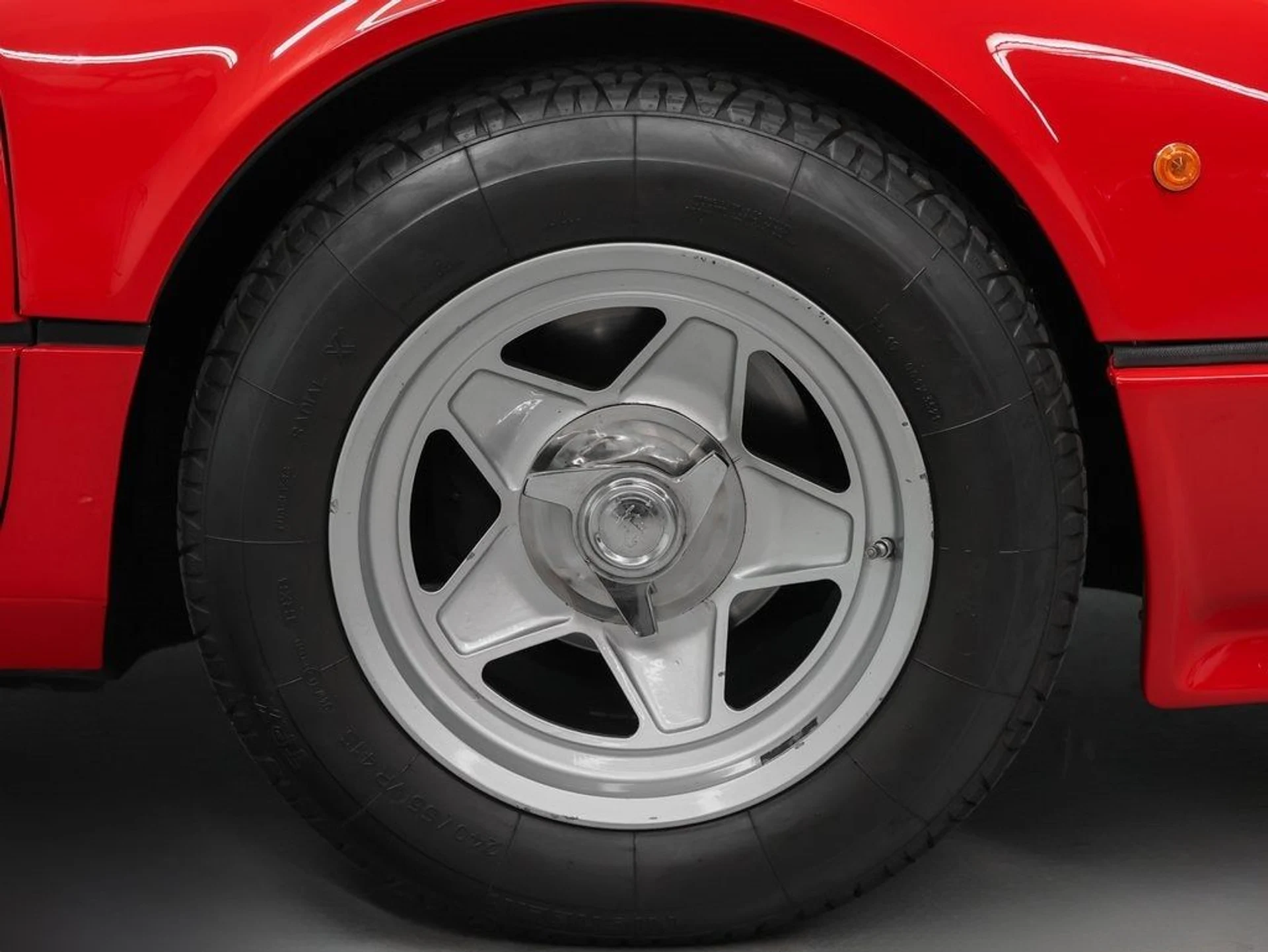 mph010_2440618695_11_616ff631da