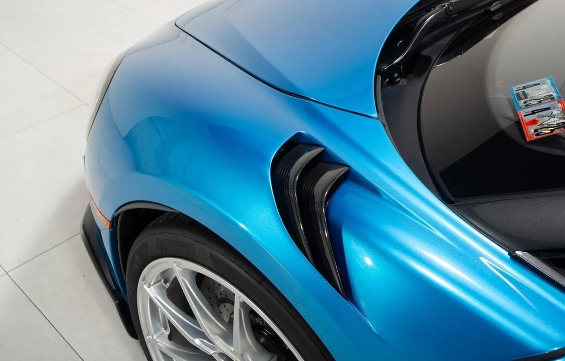 mph010_2441082246_5c8daf0cb76667175495f8509b499fa6x_9f031d829d