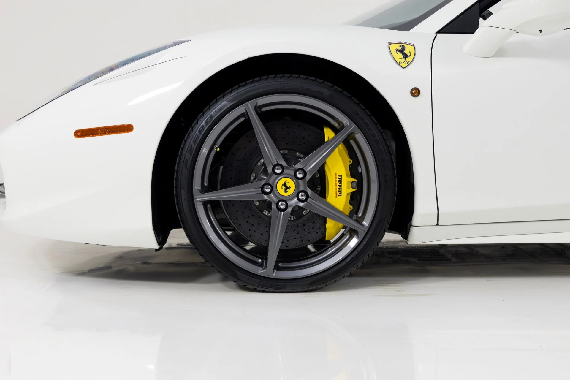 mph010_2442248504_Used_2015_Ferrari_458_Italia_1766013362_b2c4e4d820