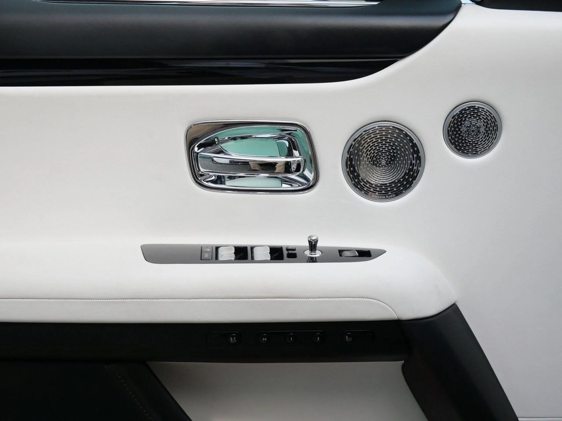 mph010_2448513246_543d906d937b2dce7e7fffce81898ecdx_e89ed50d19