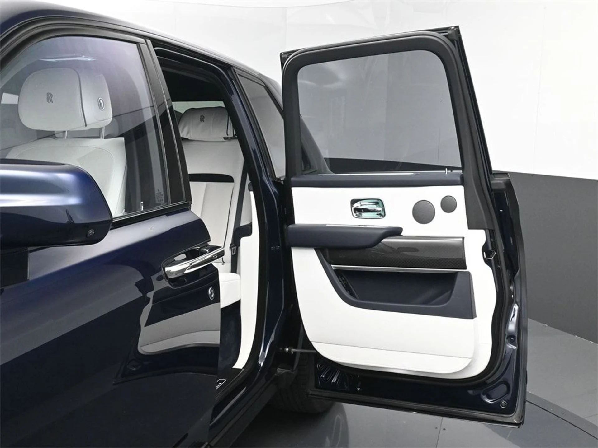 mph010_2450793430_0581069ab28ed082090b5c63e5bea241x_785dc1a2bc