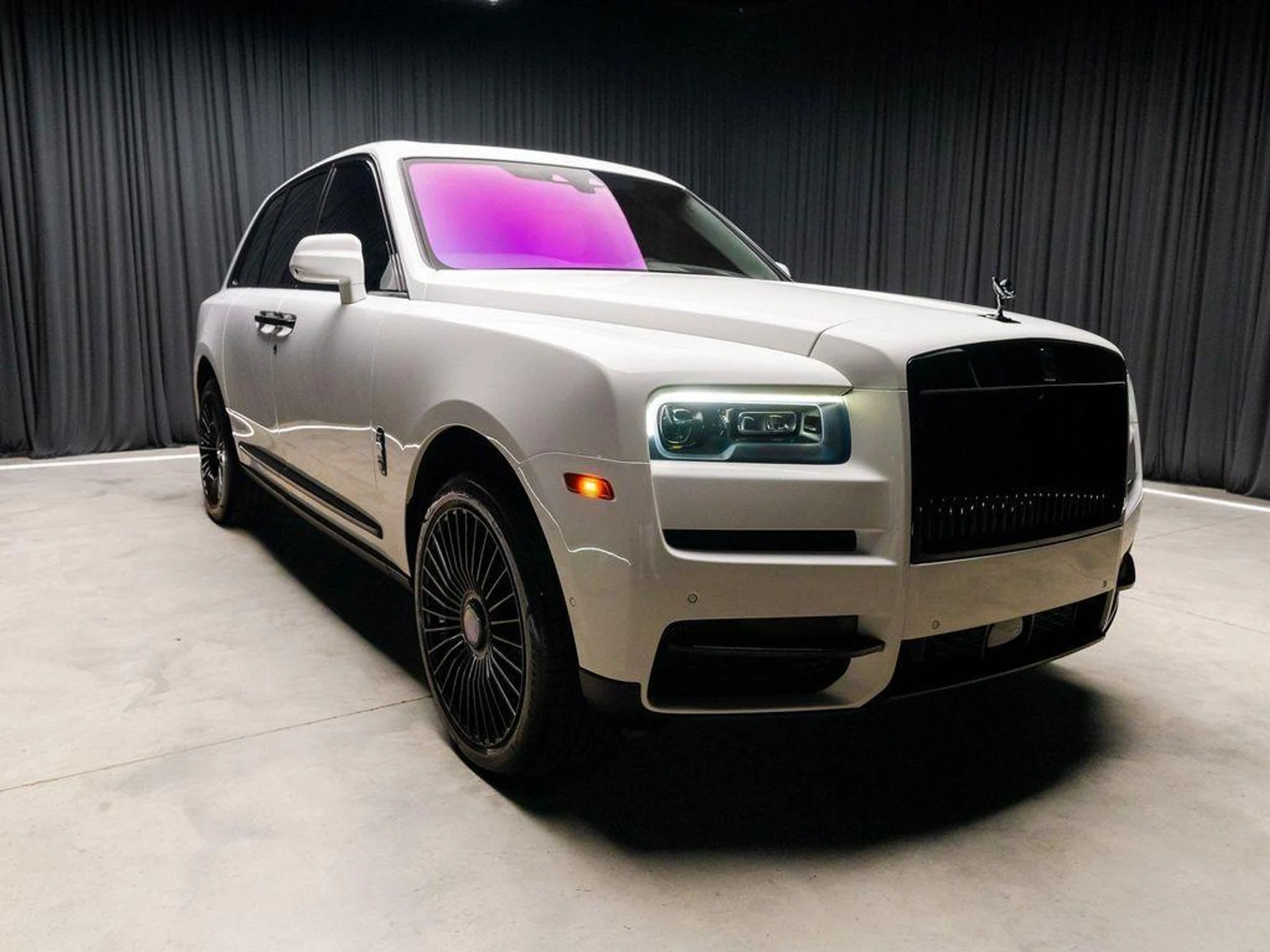 mph010_2451594678_g_L_Gv_S_Ibt8d_HUM_Qf_Vd51_W_zw_L8_Ts_834bd31121