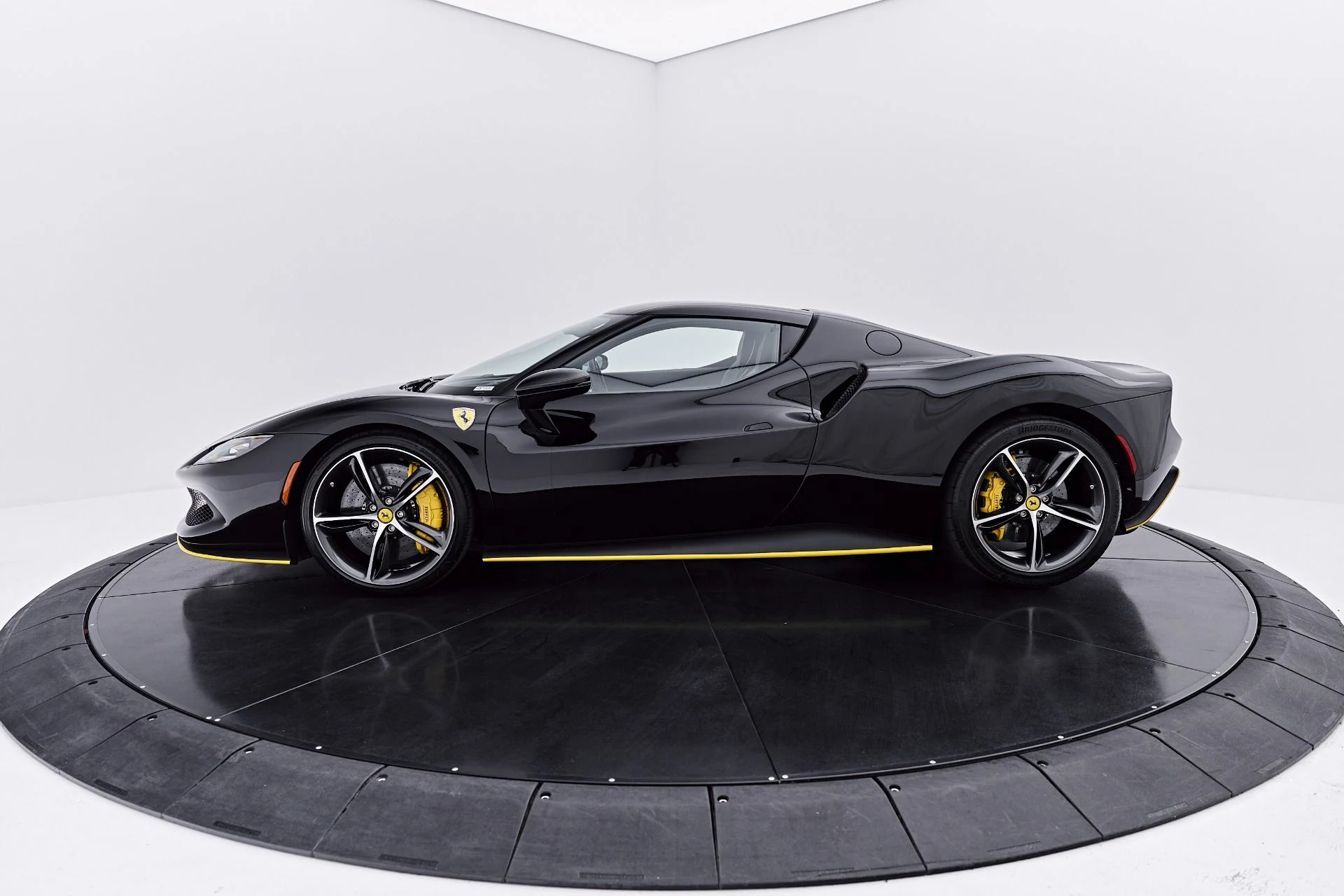mph010_2463474760_Used_2023_Ferrari_296_GTB_Base_1785209338_bcafe9c38b