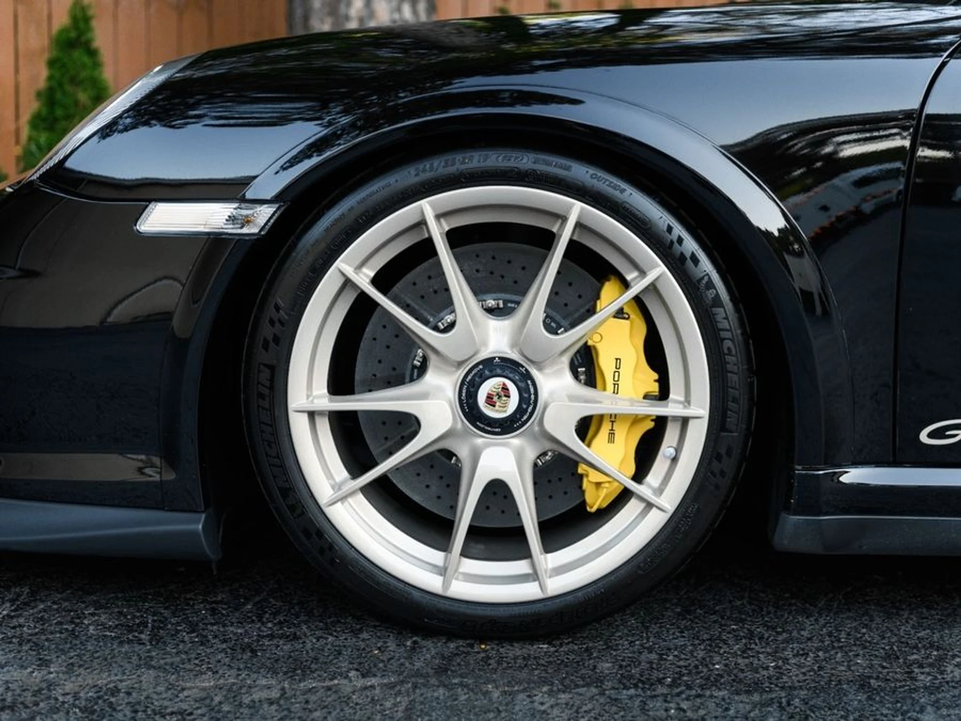 mph010_2464328853_52097ca6_dd75_42ac_b607_0b87e0b8e8a4_1342118d2d