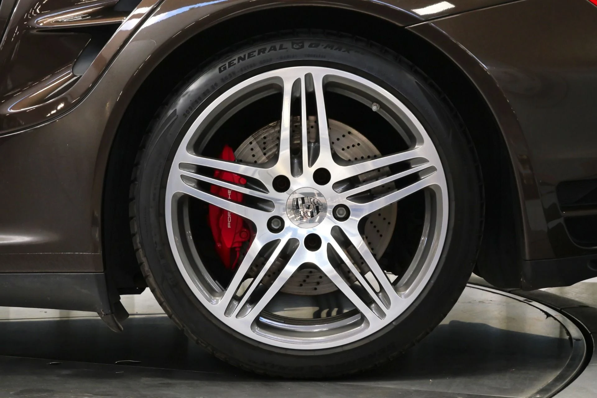 mph010_2465804050_Used_2008_Porsche_911_Turbo_1761154211_d81835c165