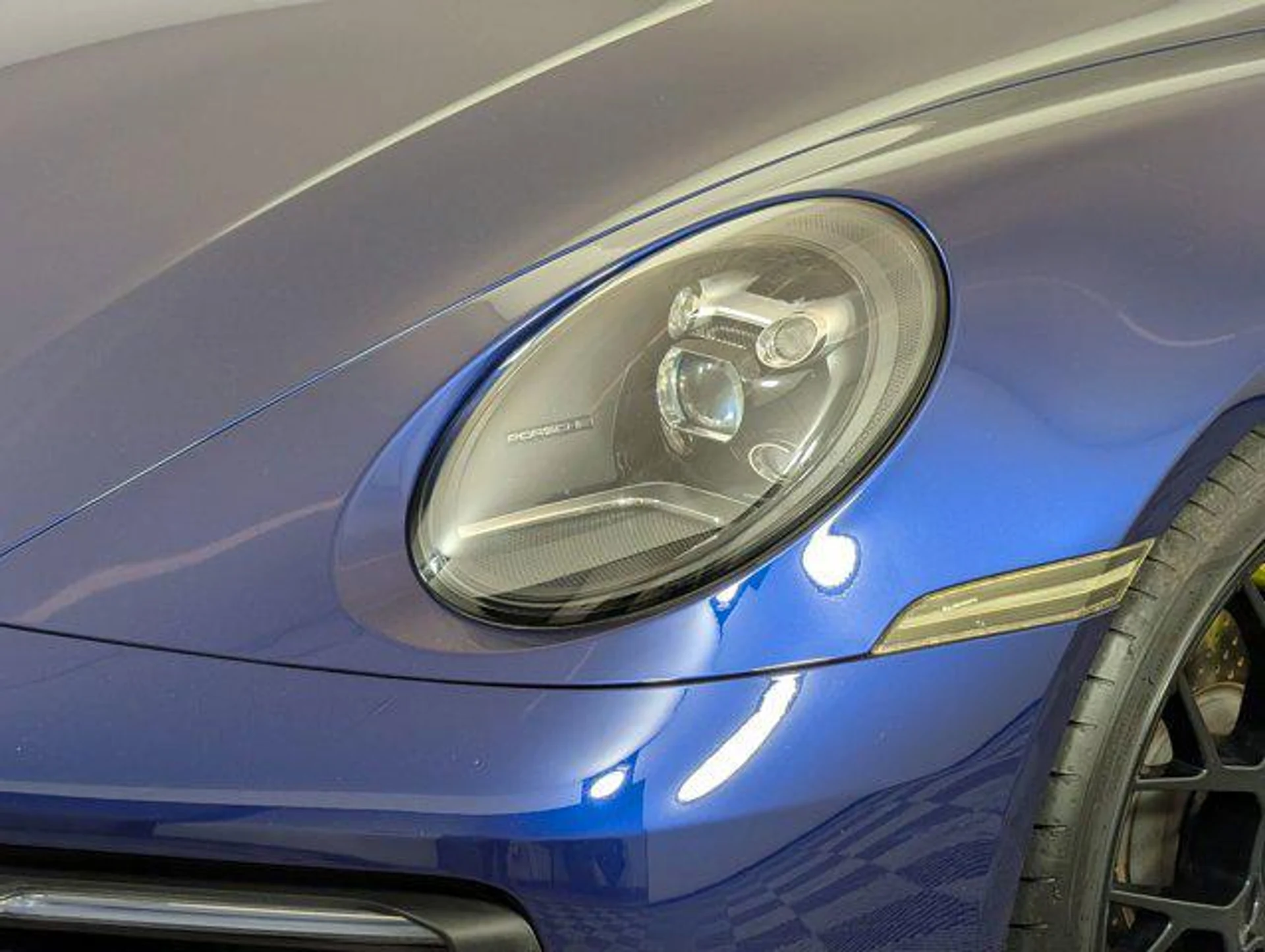 mph010_2470639500_OWRO_Uqu_RC_Eu_Fs42_Df_BTQXOPZJWU_d4ffb6a9f4