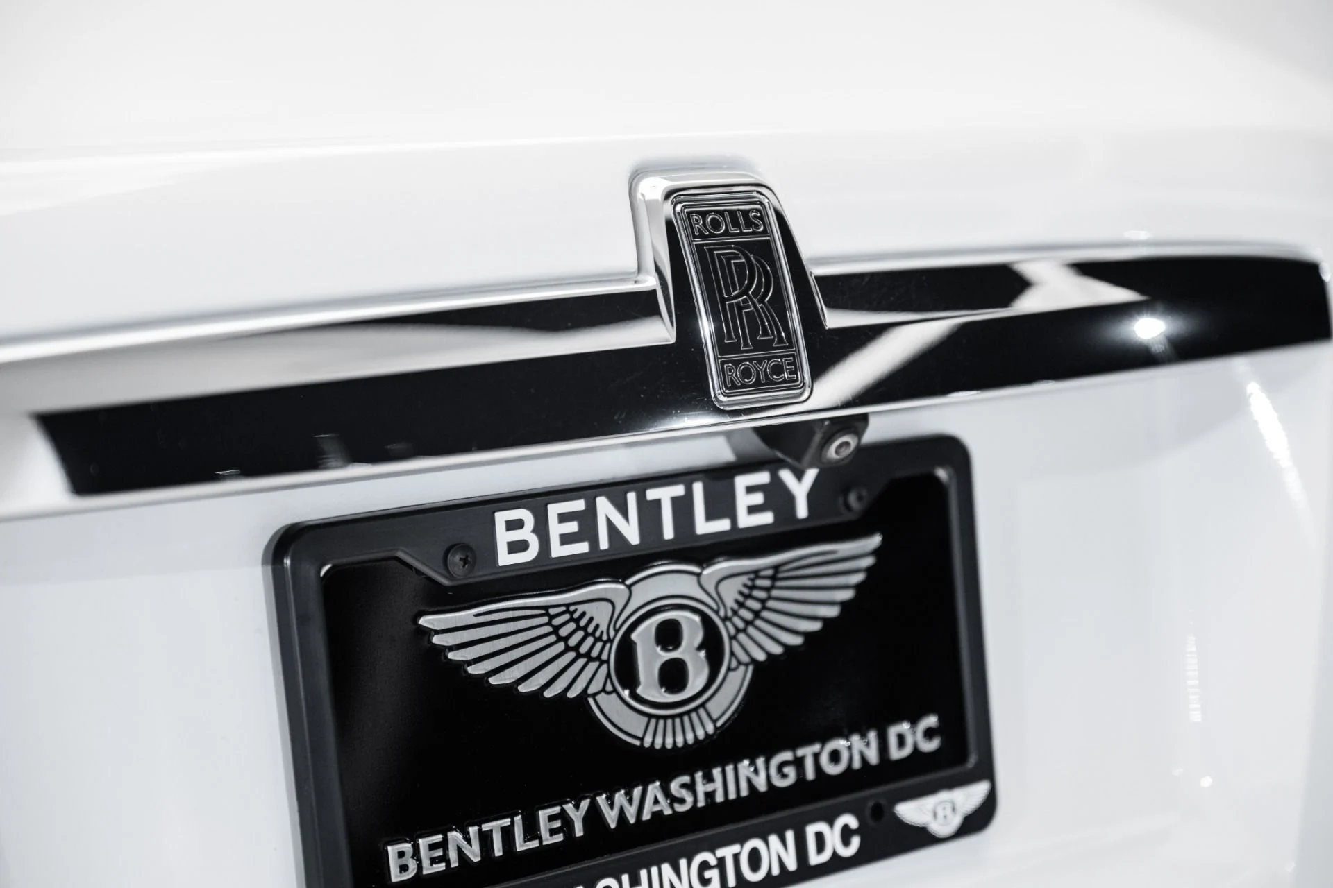 mph010_2476720964_Used_2021_Rolls_Royce_Ghost_1753979325_835b2b5871