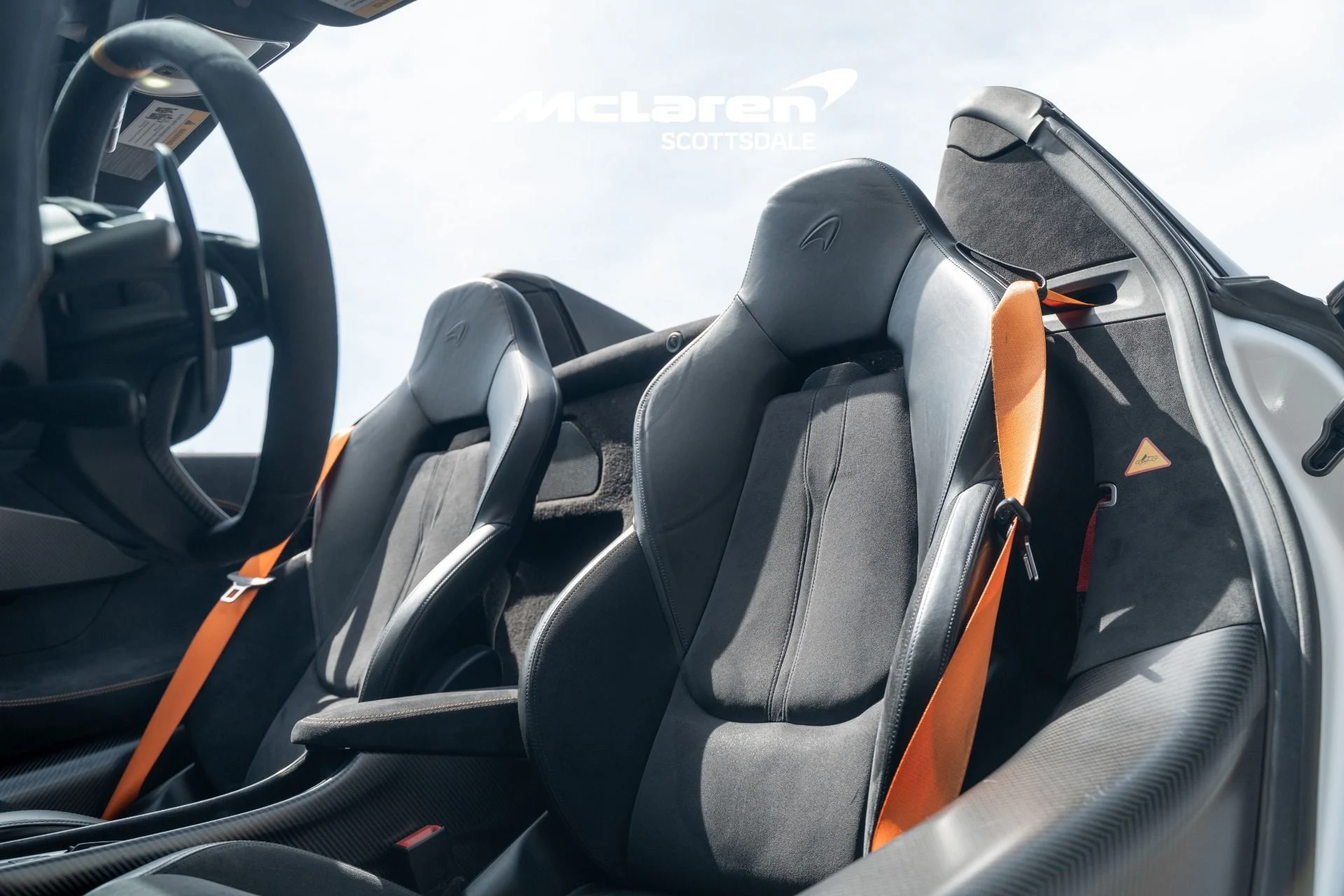 mph010_2478705880_Used_2020_MCLAREN_600_LT_1787003484_5bb4a46d4e