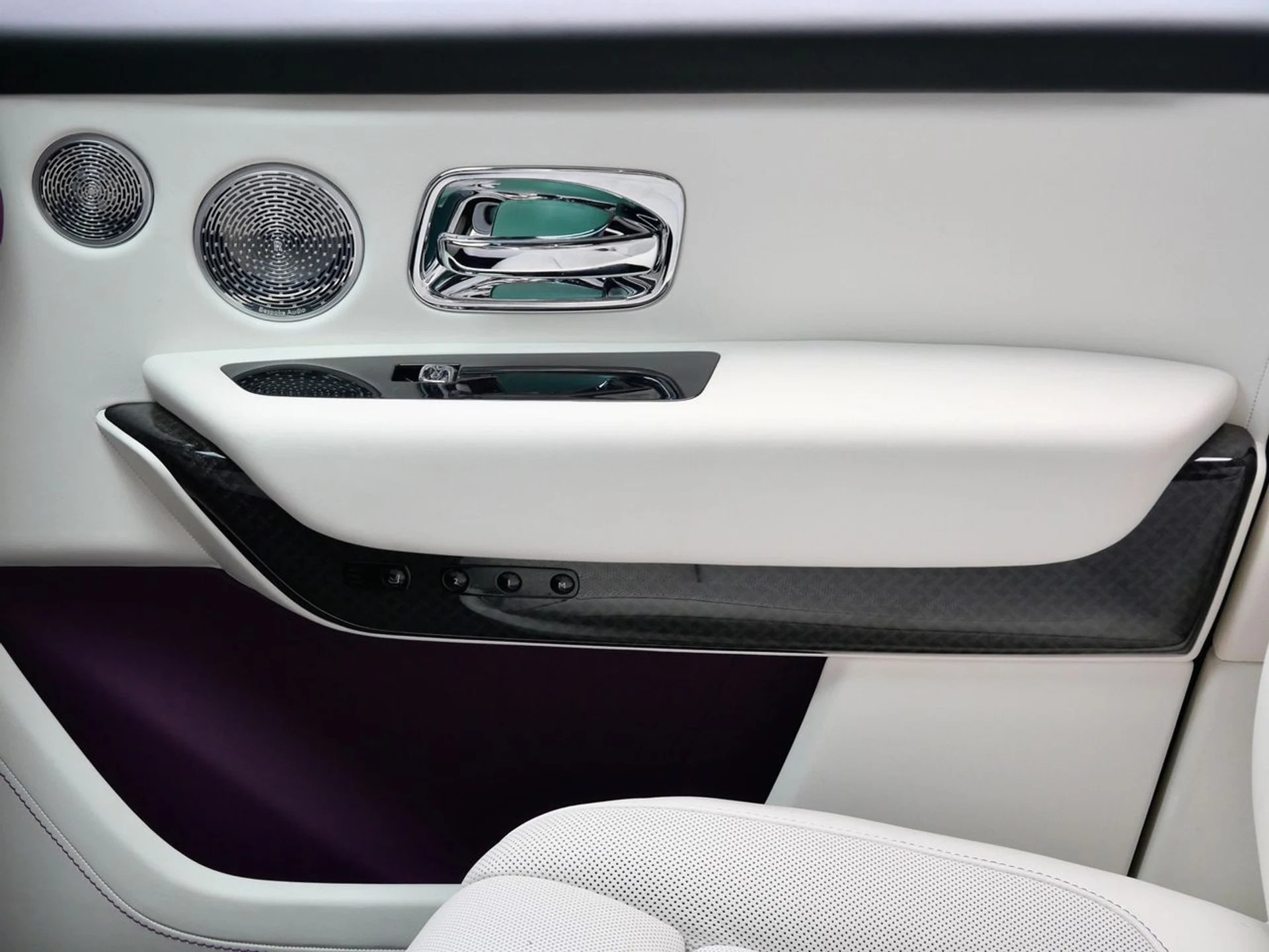 mph010_247914151_9cd0bfcf6254aedf1625aac2c0b1d5c1x_5a80a4bb2e