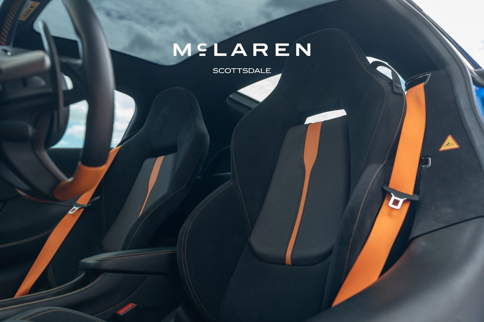 mph010_2481020015_Used_2018_MCLAREN_570_GT_1790963912_202538fb96