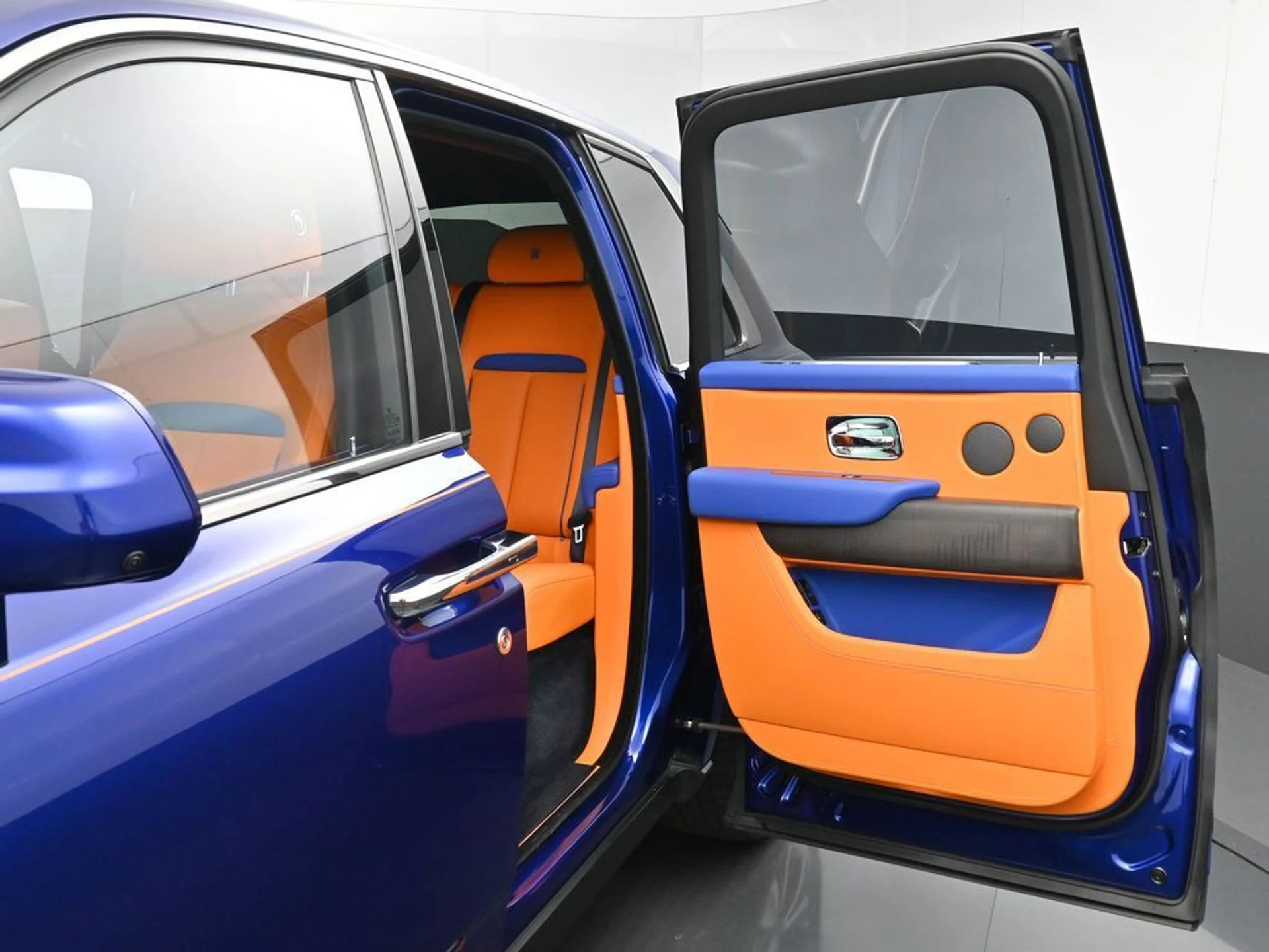 mph010_2483188122_2c78b14996e4fbd8ce5b3919ba01f219x_343c788085