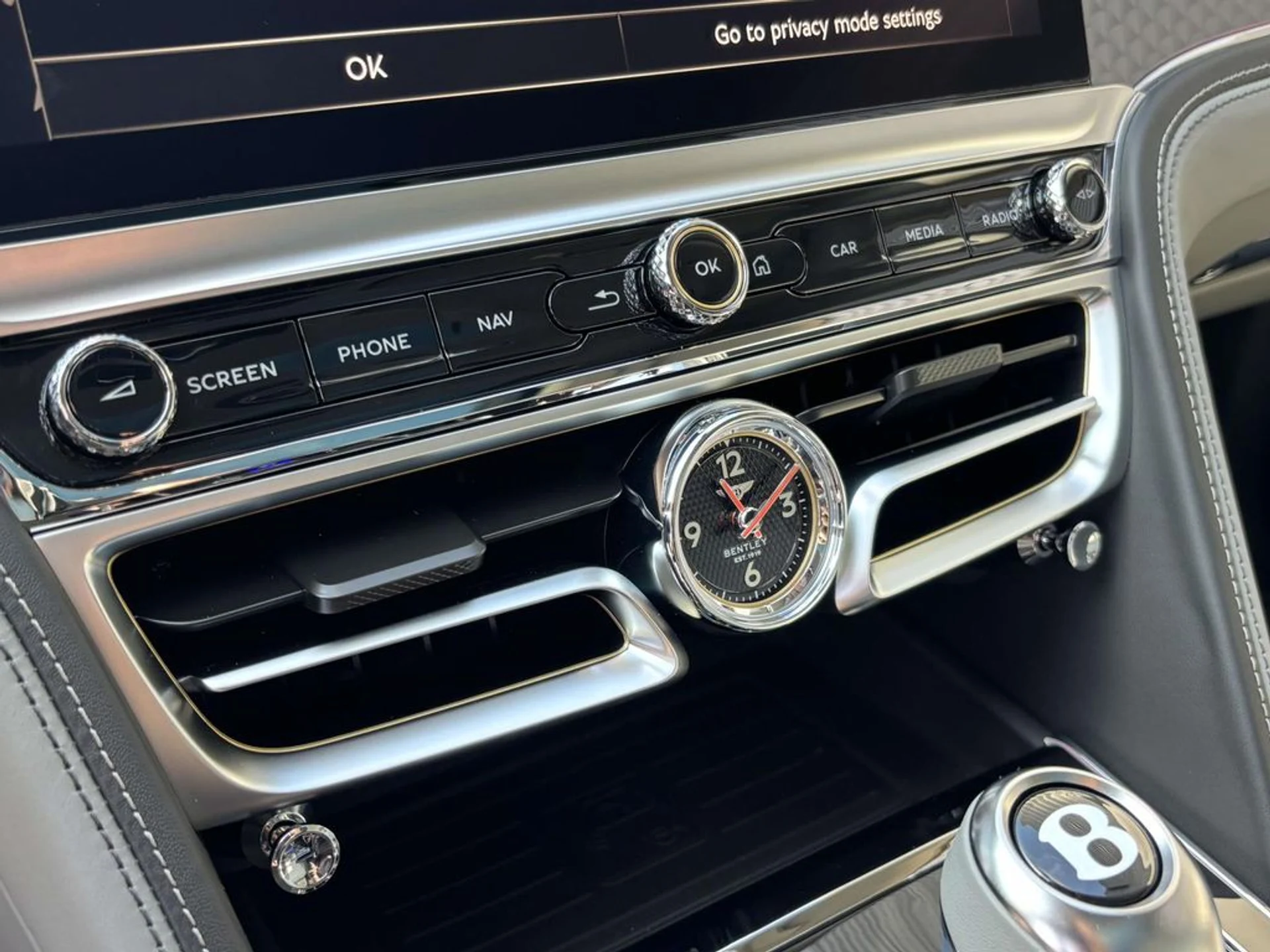 mph010_2484954167_f93fe567cc7cec12b0a49531d983155ex_b588adcfe8