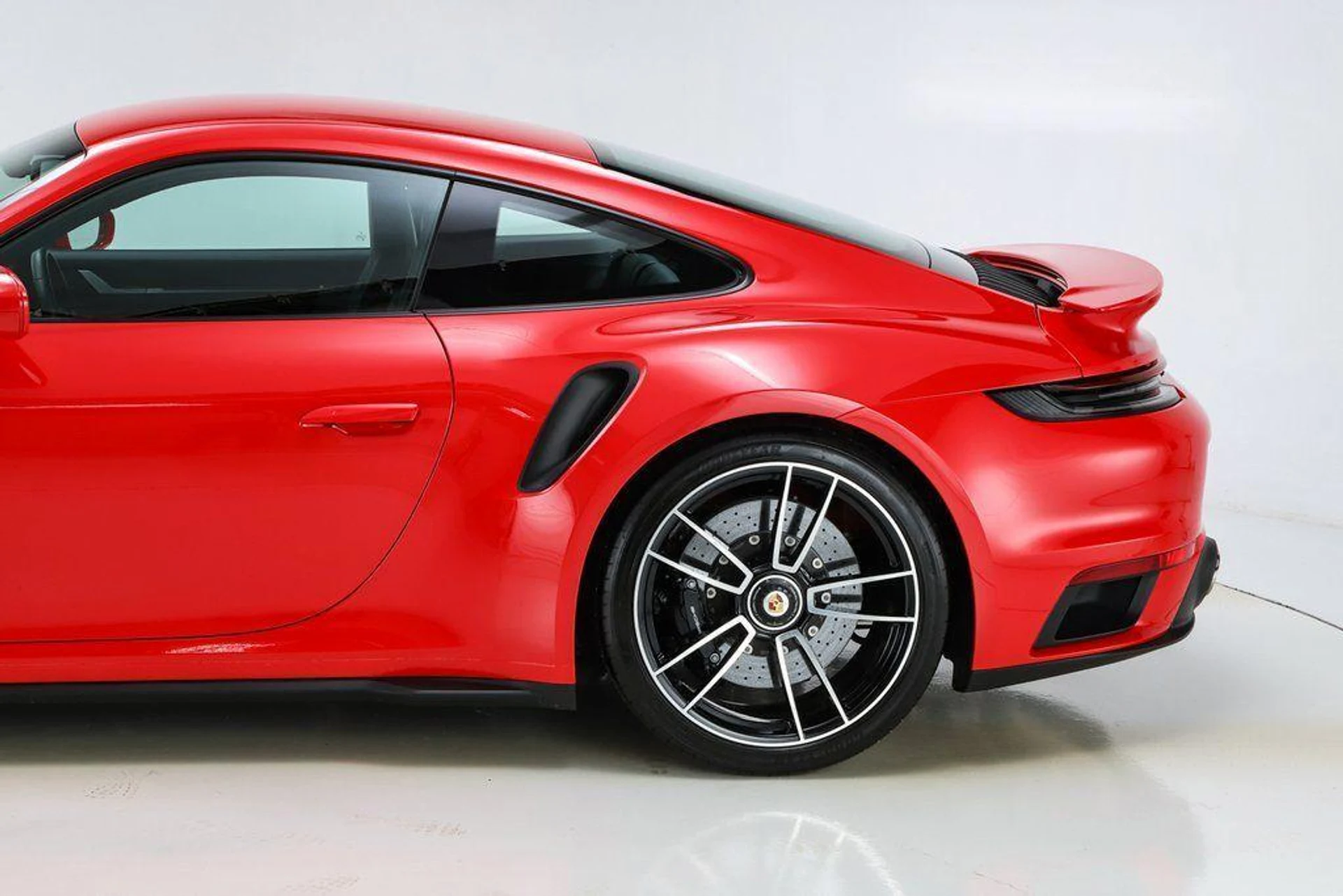 mph010_248689467_JM_Bp_Y_Lp_Gv_HRR_cwf_QZC_S5yhn_Sw_ac0e410d06