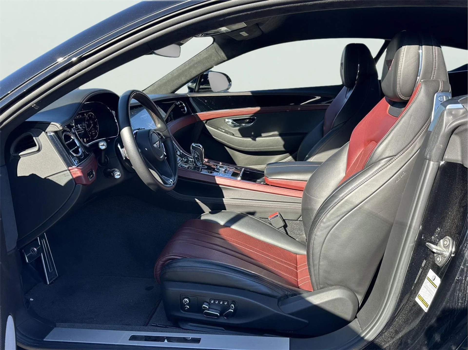 mph010_249090434_a82b97e34acc4ae8d9f8807c7ee73e3f_77c31c9eee