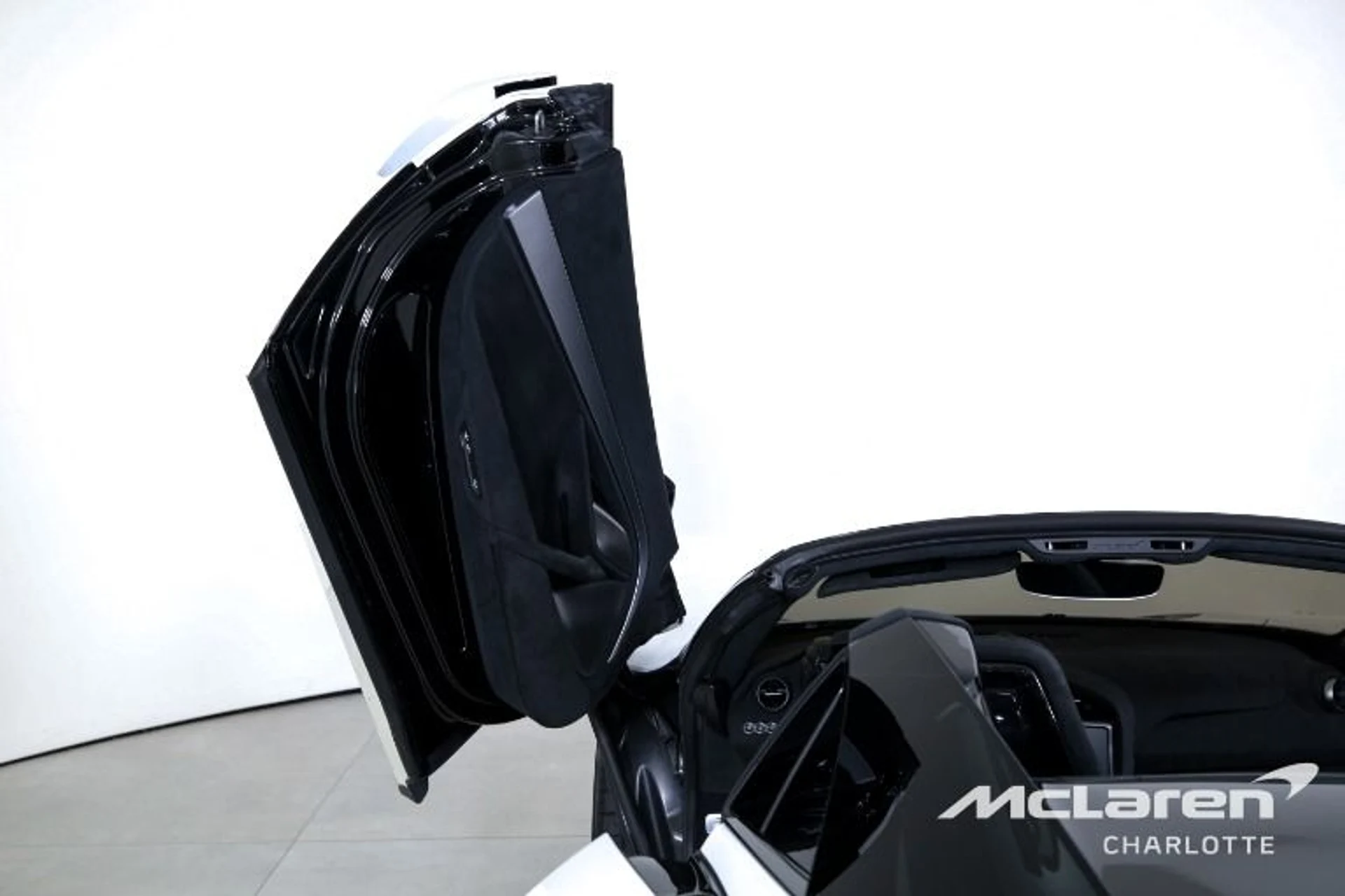 mph010_2491109442_Used_2024_Mc_Laren_750_S_Spider_cfc266077a