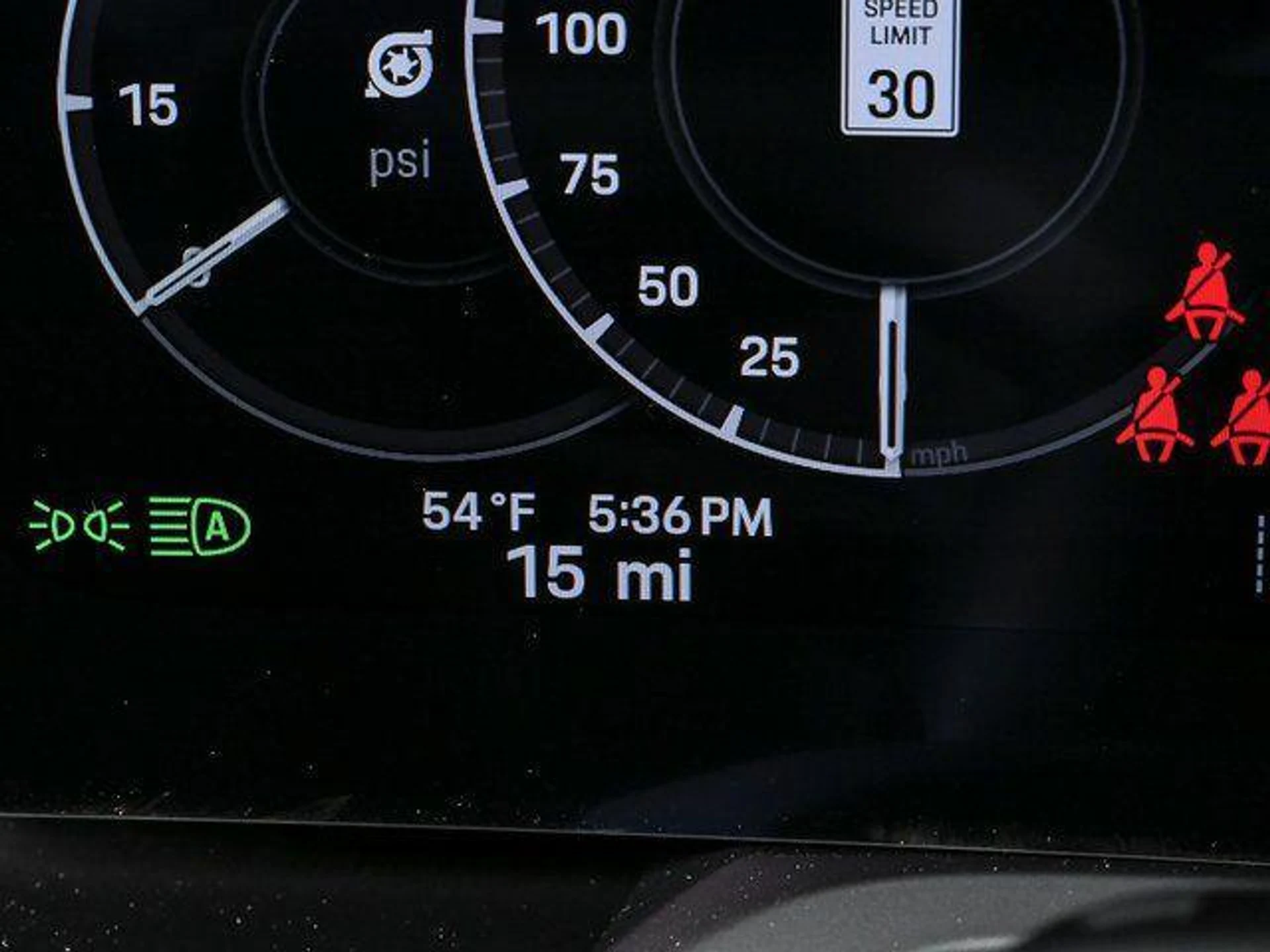 mph010_2493514041_x_Nb_N_yogozb1si_MQTGLSKW_Fox_SI_a44b483f5f