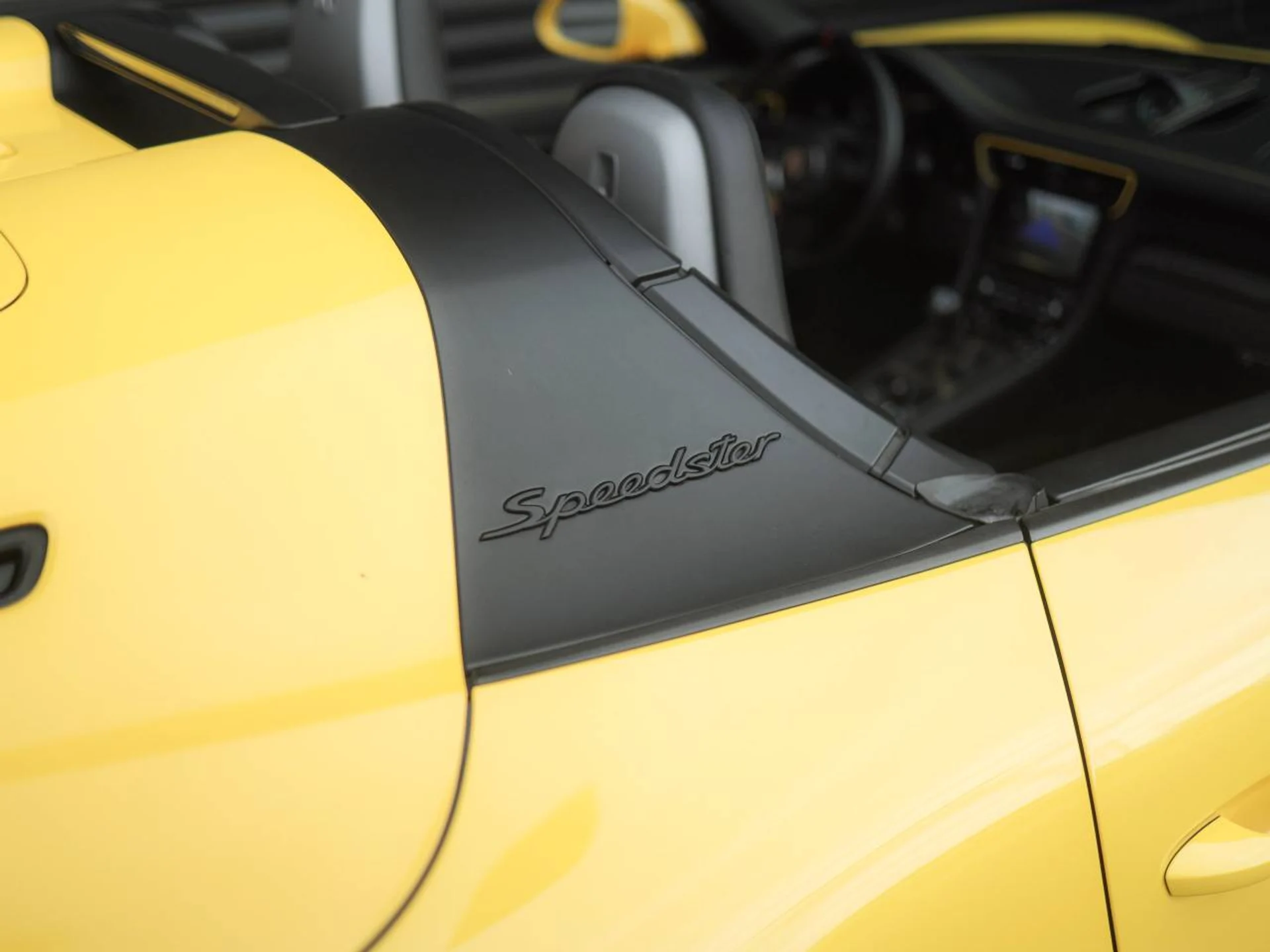 mph010_2496293972_1280_767f04db21