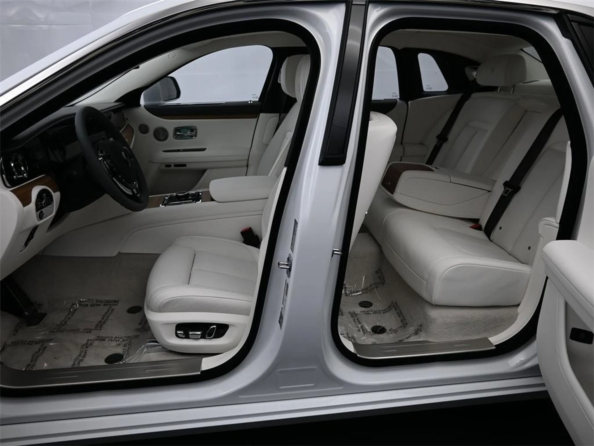 mph010_2499502895_Vwaz_y5_D7_ZRY_Aod0q2v_HX_6ebf_Y_ae18fac58d