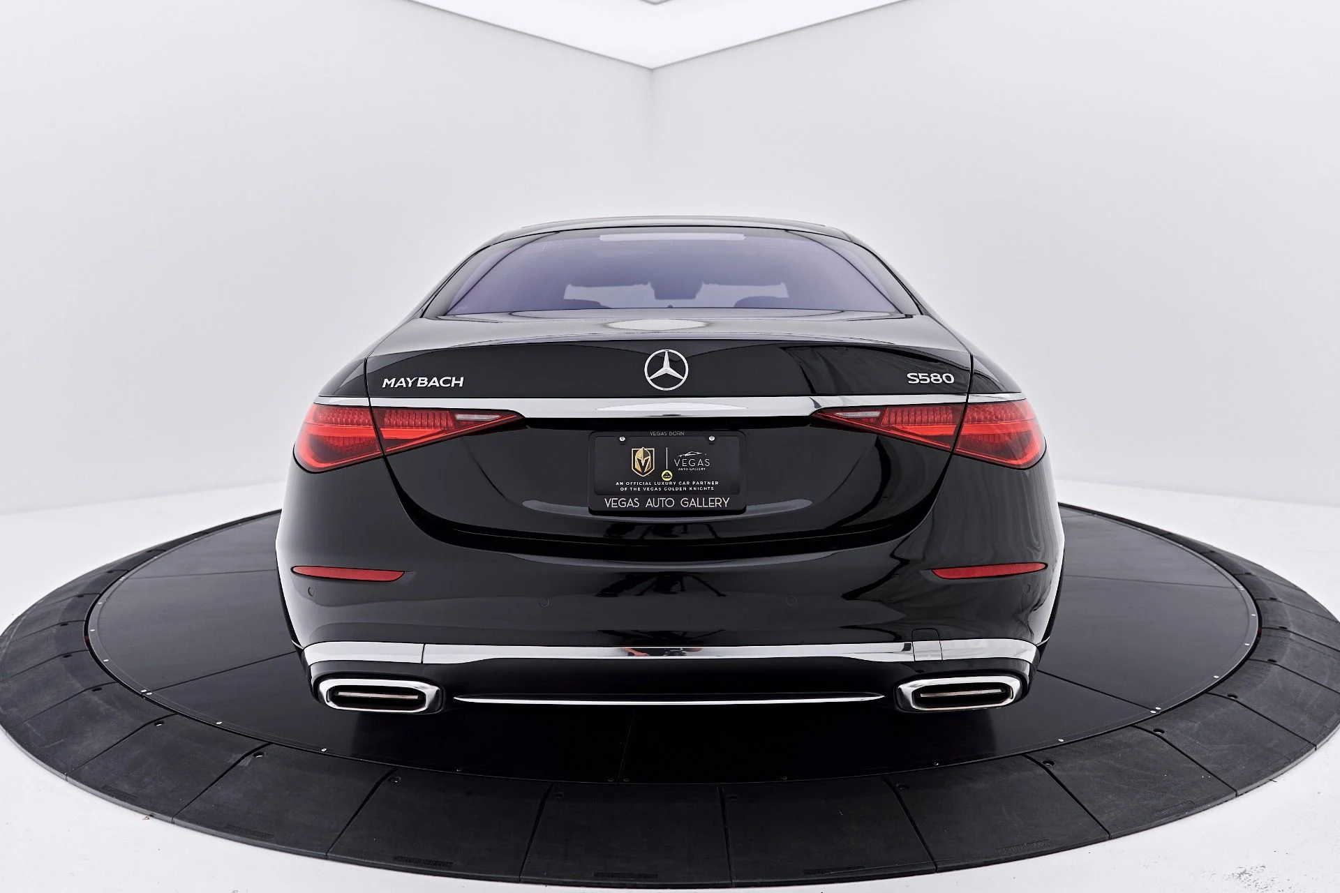 mph010_2509522938_Used_2022_Mercedes_Benz_S_Class_Maybach_S_580_1788570634_a66d4f9afb