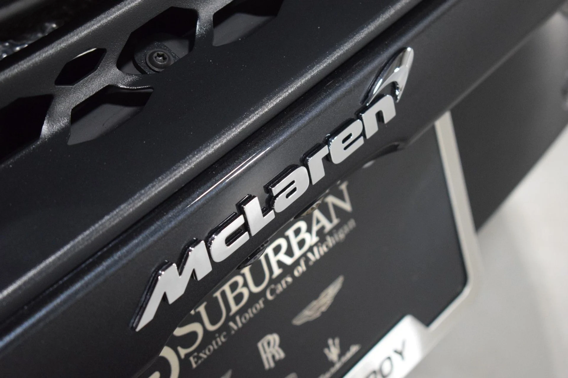 mph010_251999766_8ff2dd508ca8e0c5a35e9187be625af0x_8f523f1423