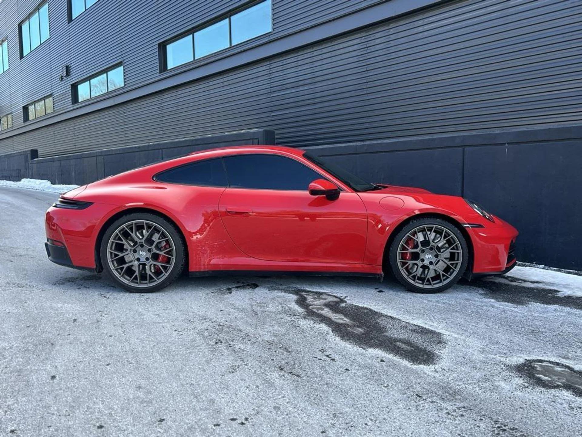 mph010_2525220569_GPUVBU_Bm_W4h_G1_Rq_CZSHLBIF_Ha_AI_a884b508d6