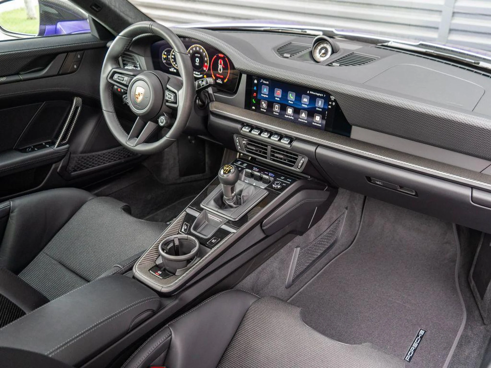 mph010_2533944713_U_L_Mgu_Jz_G1u0_End_Q_Dt_UQ_Ftwl_He_I_cb99bee322