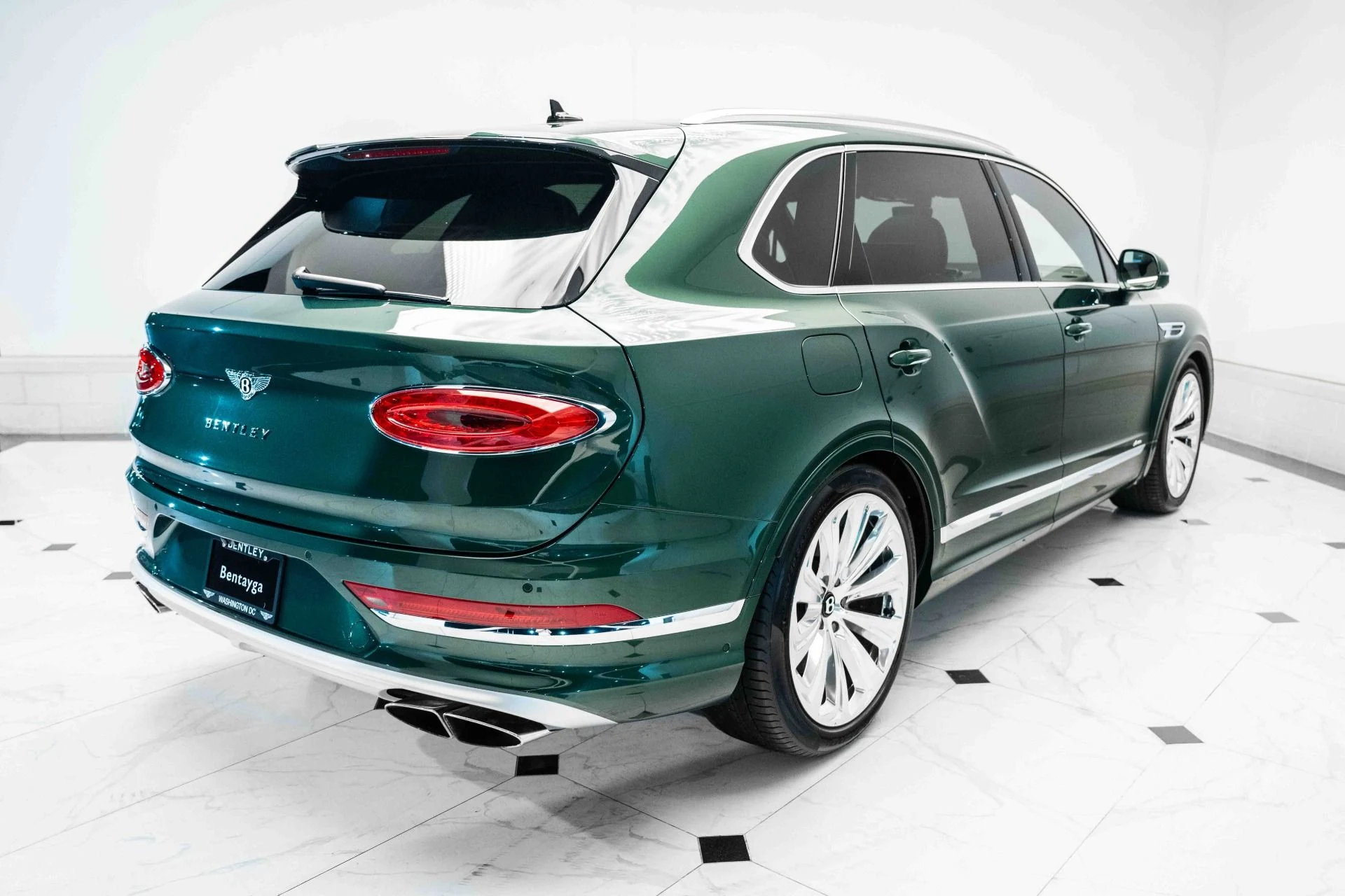 mph010_2541055186_Used_2023_Bentley_Bentayga_EWB_Azure_V8_1716828034_084e8322d2