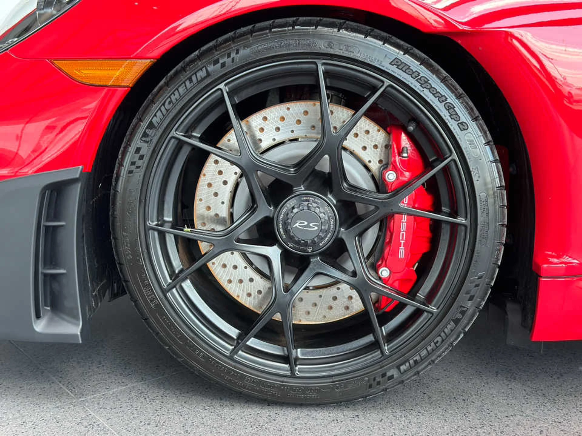 mph010_2548110792_b15543d077629ec76c89a8f2a2a6b893x_2b0da89a23