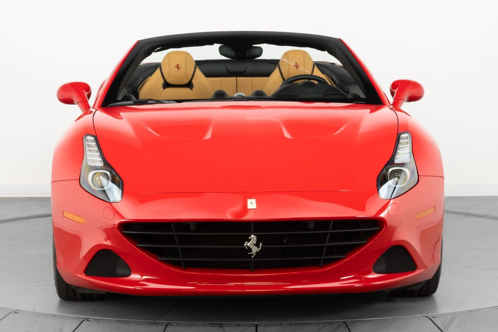 mph010_254872099_Used_2017_Ferrari_California_T_1784583649_ee000db7a4