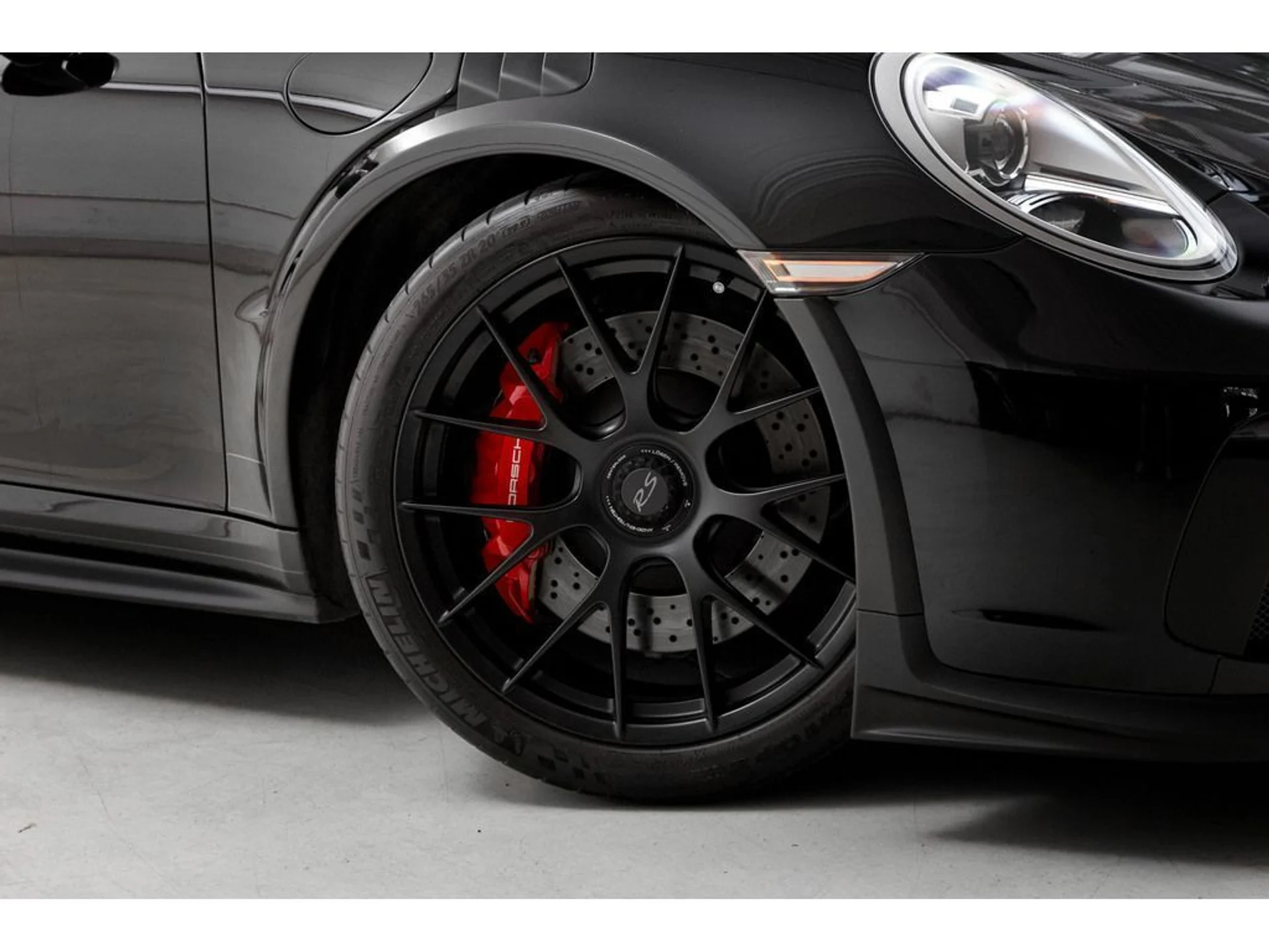 mph010_2560307030_kyrc3p8l52kvdv6kvn79psx8dyla_ddfa86a7d6