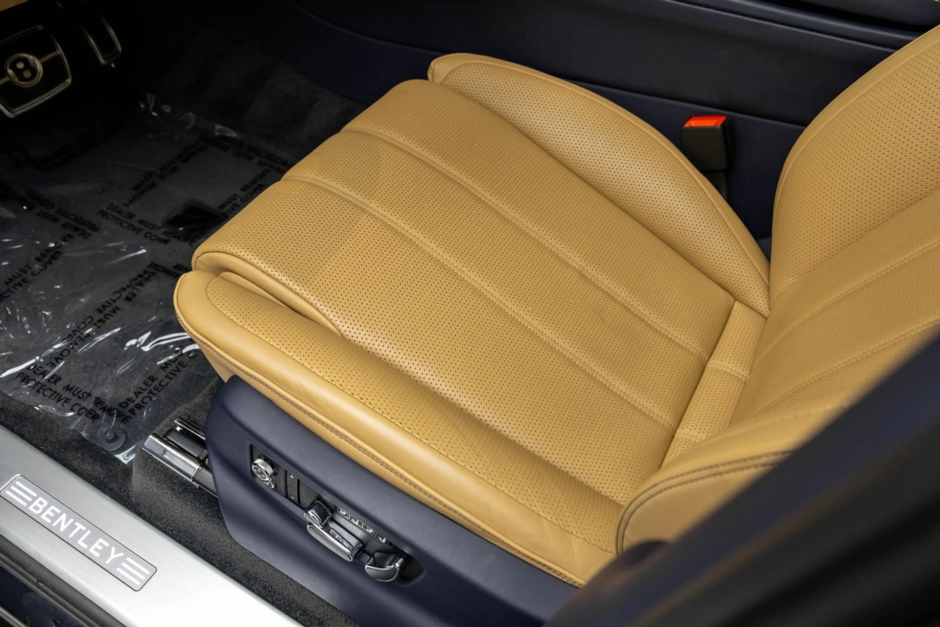 mph010_2570033522_11_c5b78e4d3f