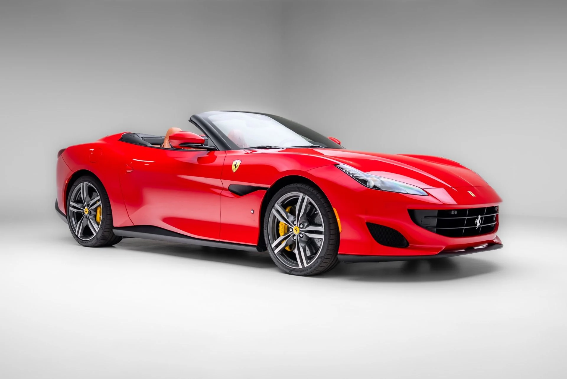 mph010_2576700312_Used_2020_Ferrari_Portofino_1772051589_1a2fe5877e