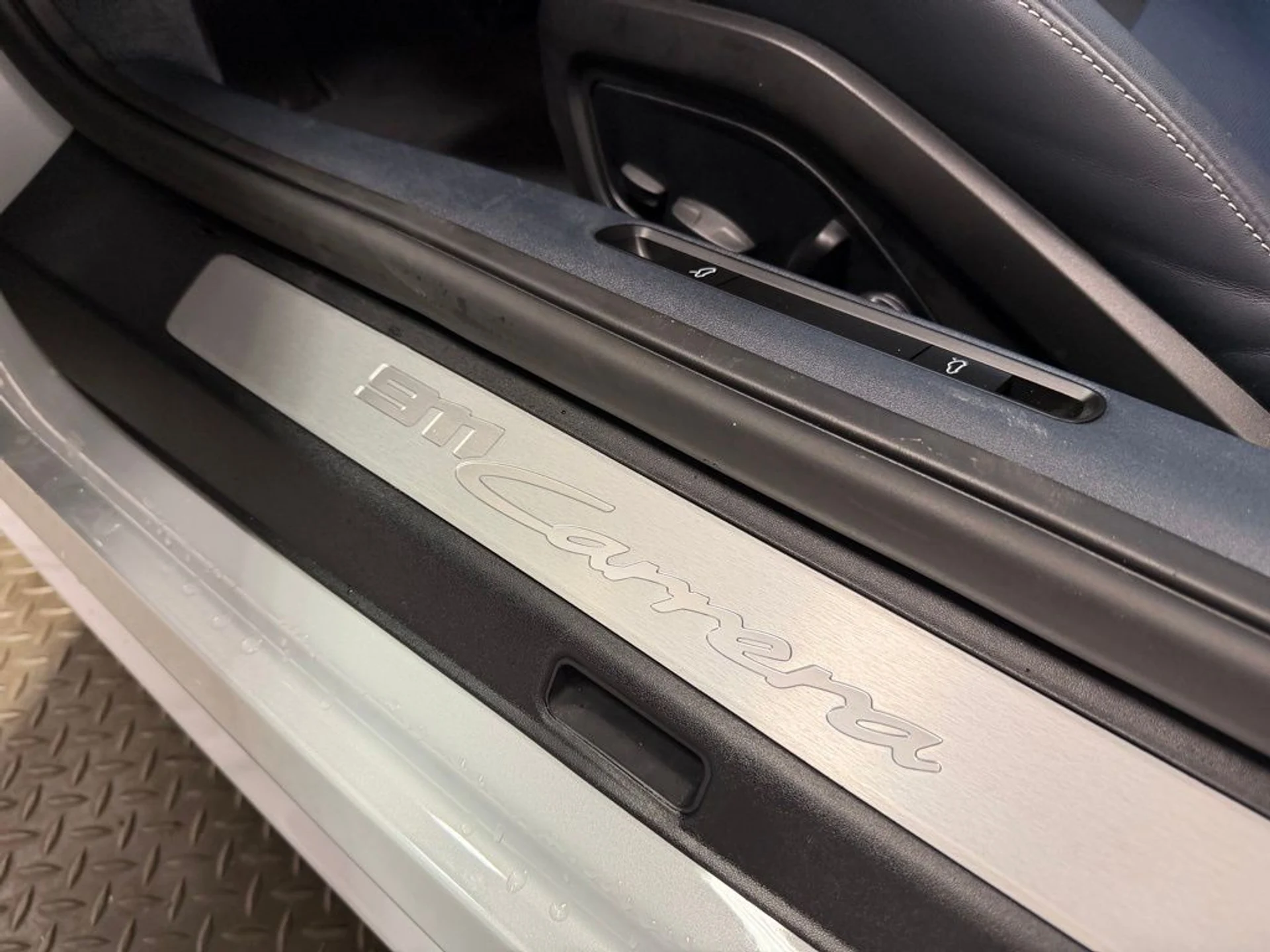 mph010_258194554_6c26068b98e5079cd223477f1351027fx_eb8eac56dc