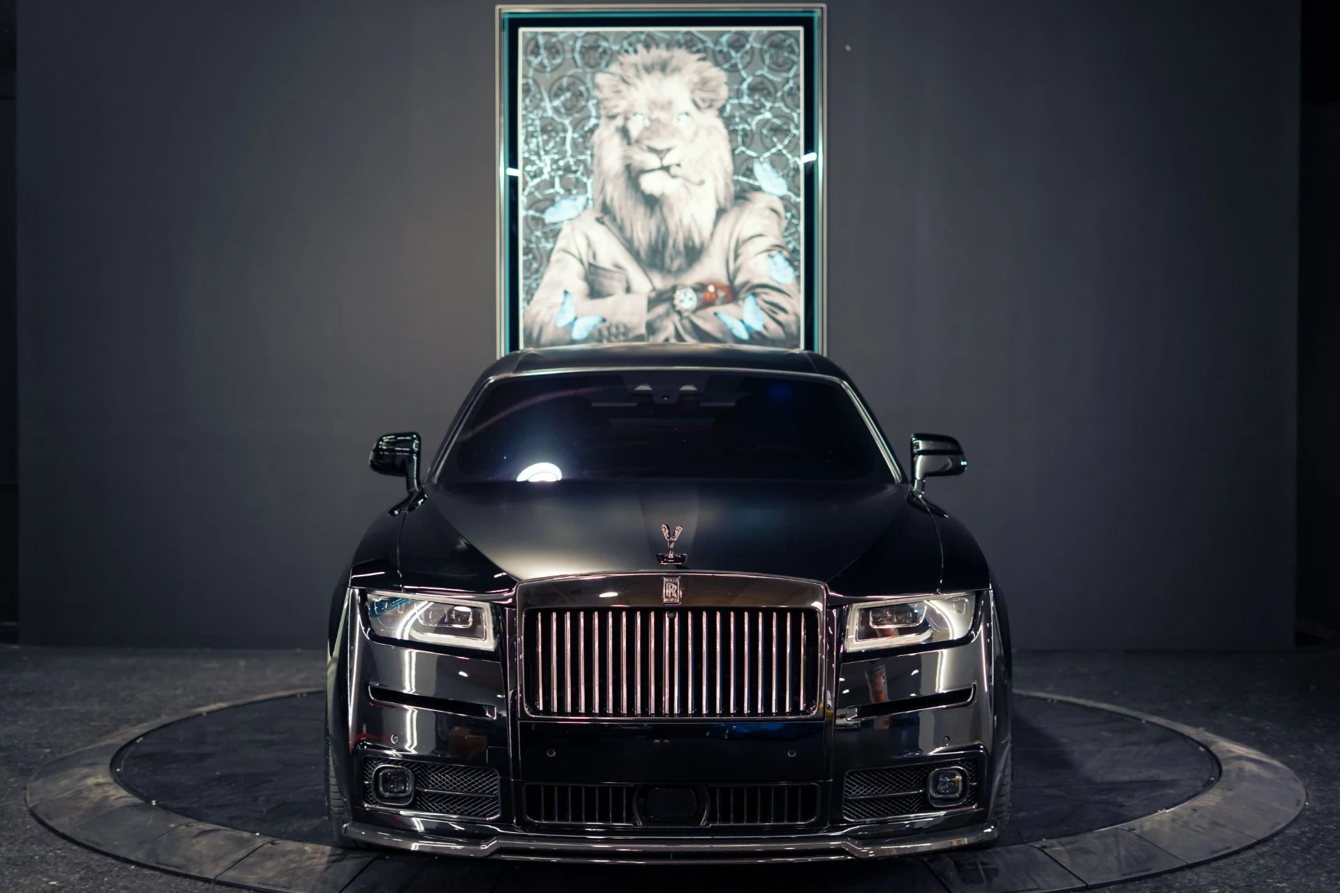 mph010_2583911942_Used_2022_Rolls_Royce_Black_Badge_Ghost_Carbon_Urban_Kit_1782178796_e125bfa9f5