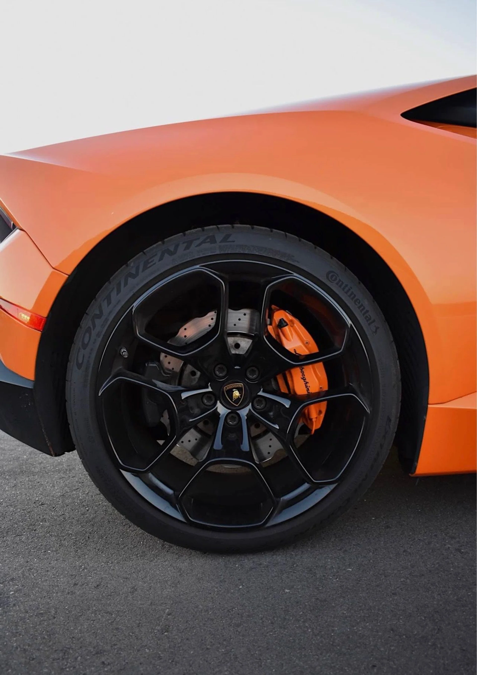 mph010_258647474_Used_2017_Lamborghini_Huracan_LP_580_2_1760977131_70fbe73bb5