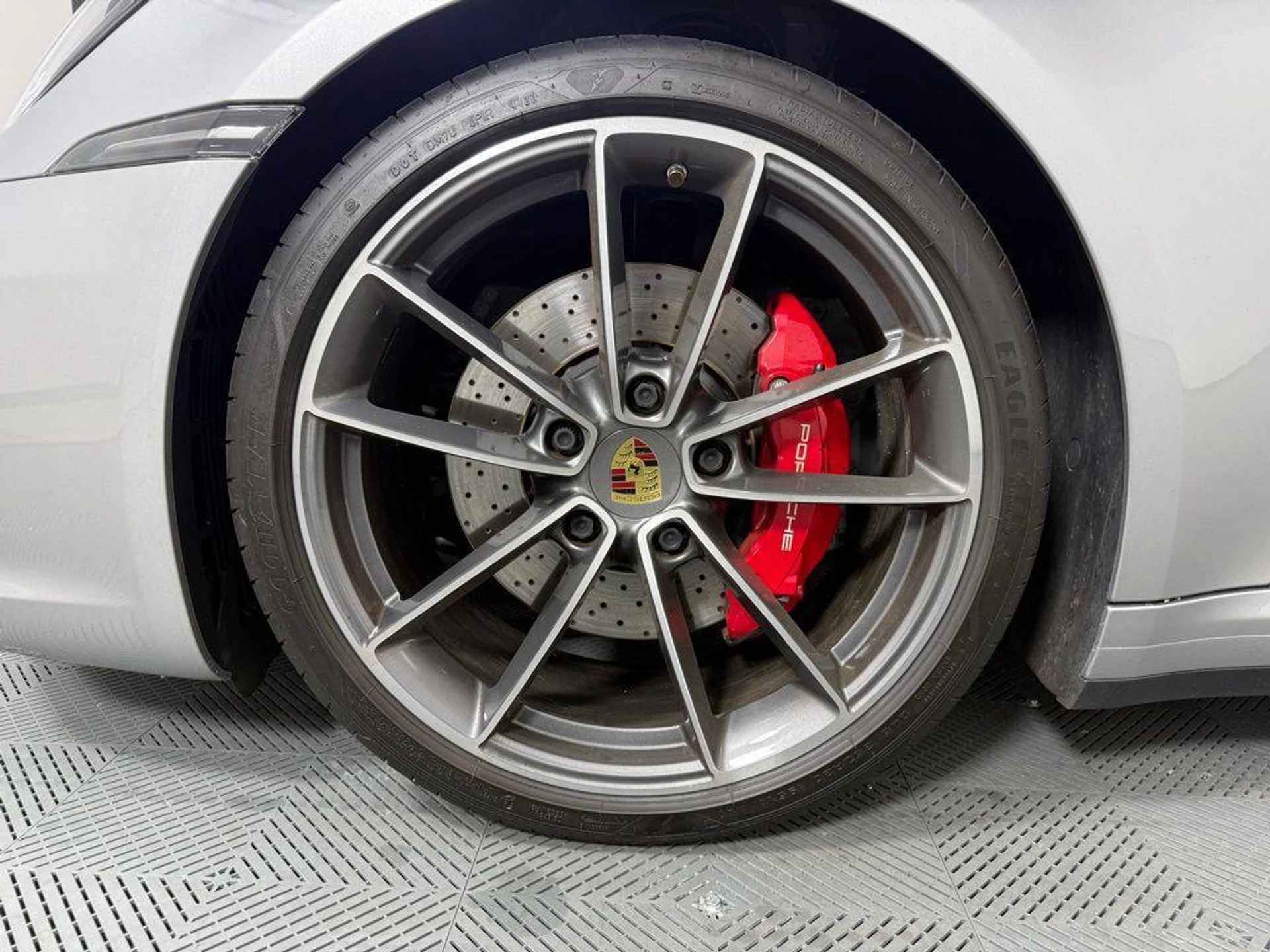 mph010_2588335495_tnr_Ei_R_Ol9m_W_Fg4_gt6_Lw_Dh_Pmh9w_e11e570c1f