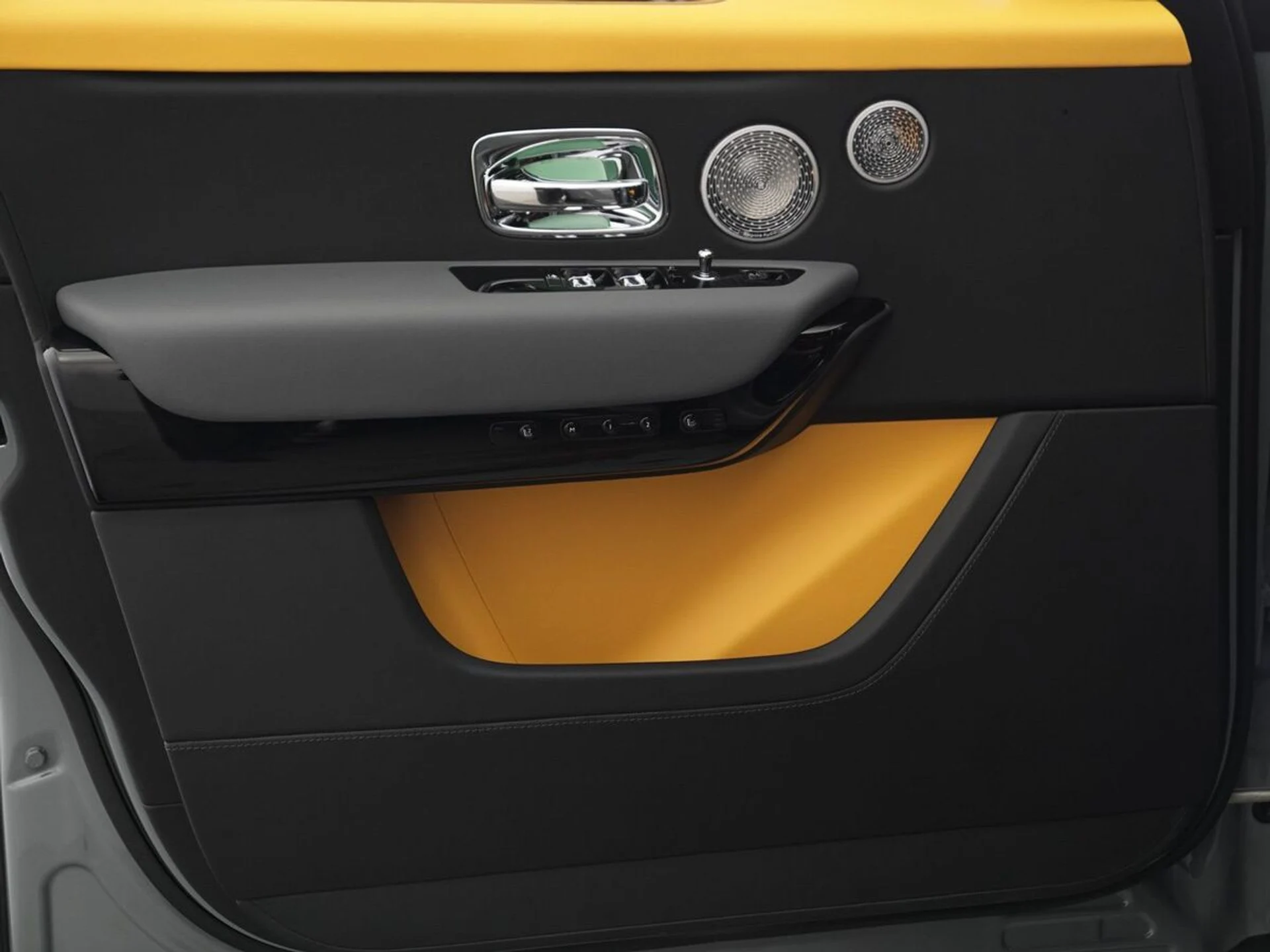 mph010_2592186627_sk7nygncnd5z55zadj4j19mnfkac_20eec596f2