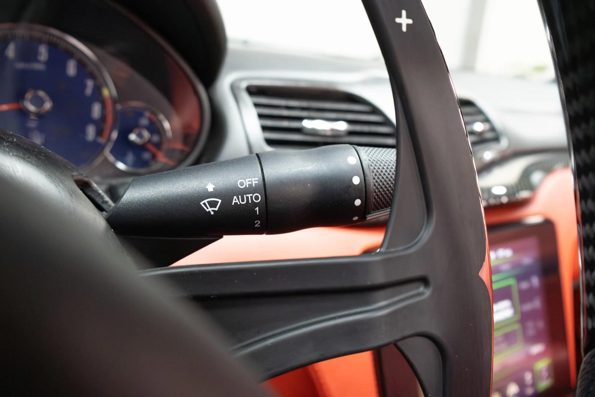 mph010_2592575454_Used_2018_Maserati_Gran_Turismo_1761598740_5b66840a52