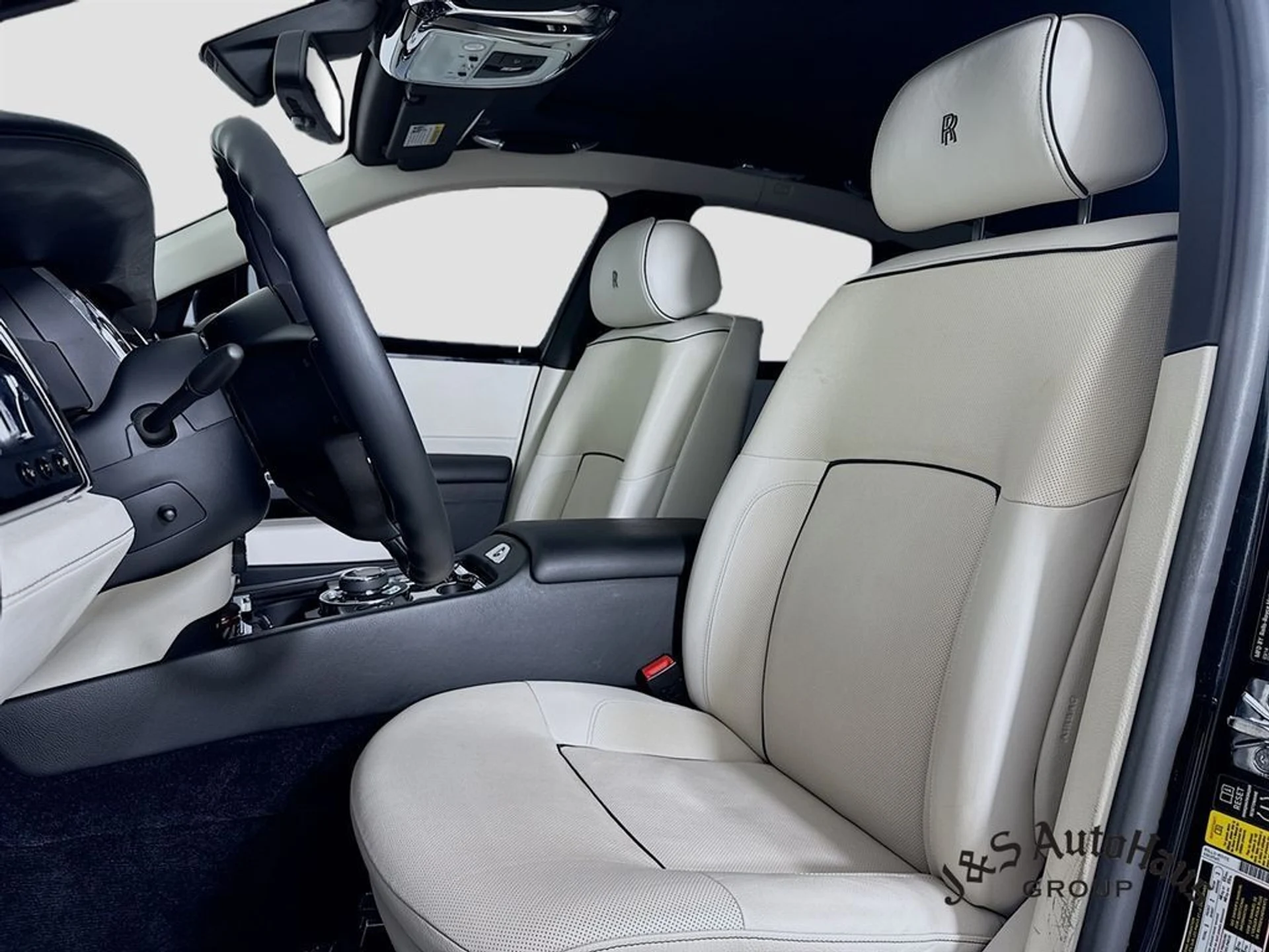 mph010_259666570_qo1syt3pa7w4maq3lbka5tm4eh07_53b7e54178