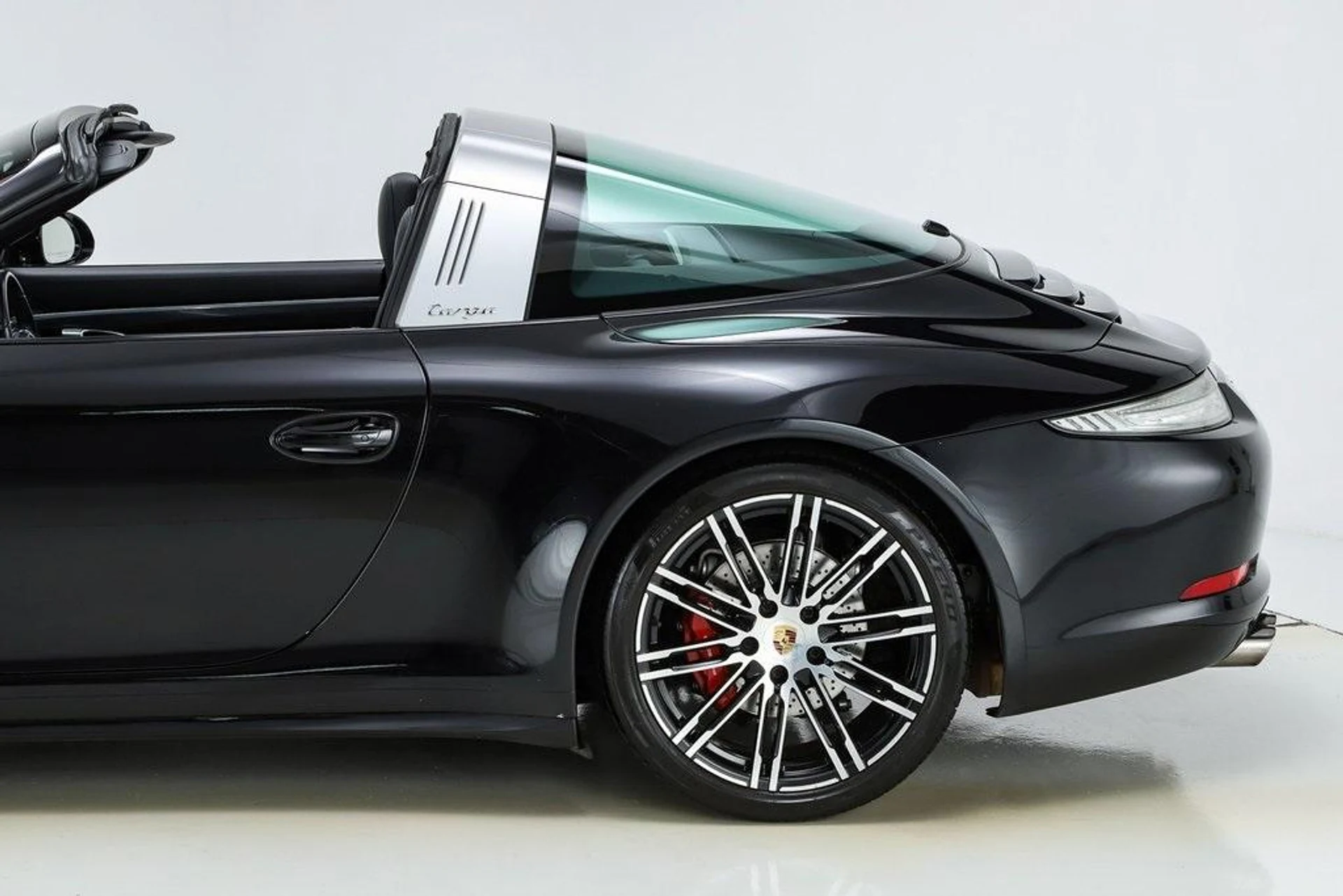 mph010_2597905982_N_DI_in_S4_XH_Ab_Fakvrp_VY_Ku_Ozc_25ed56817d